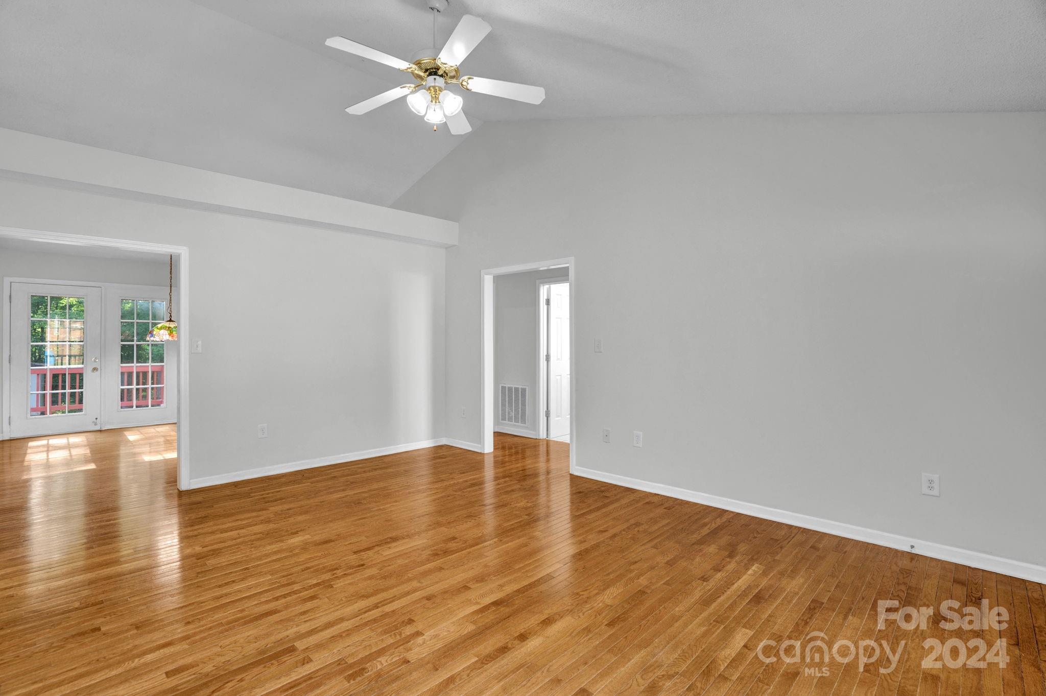 Lakeridge - Residential