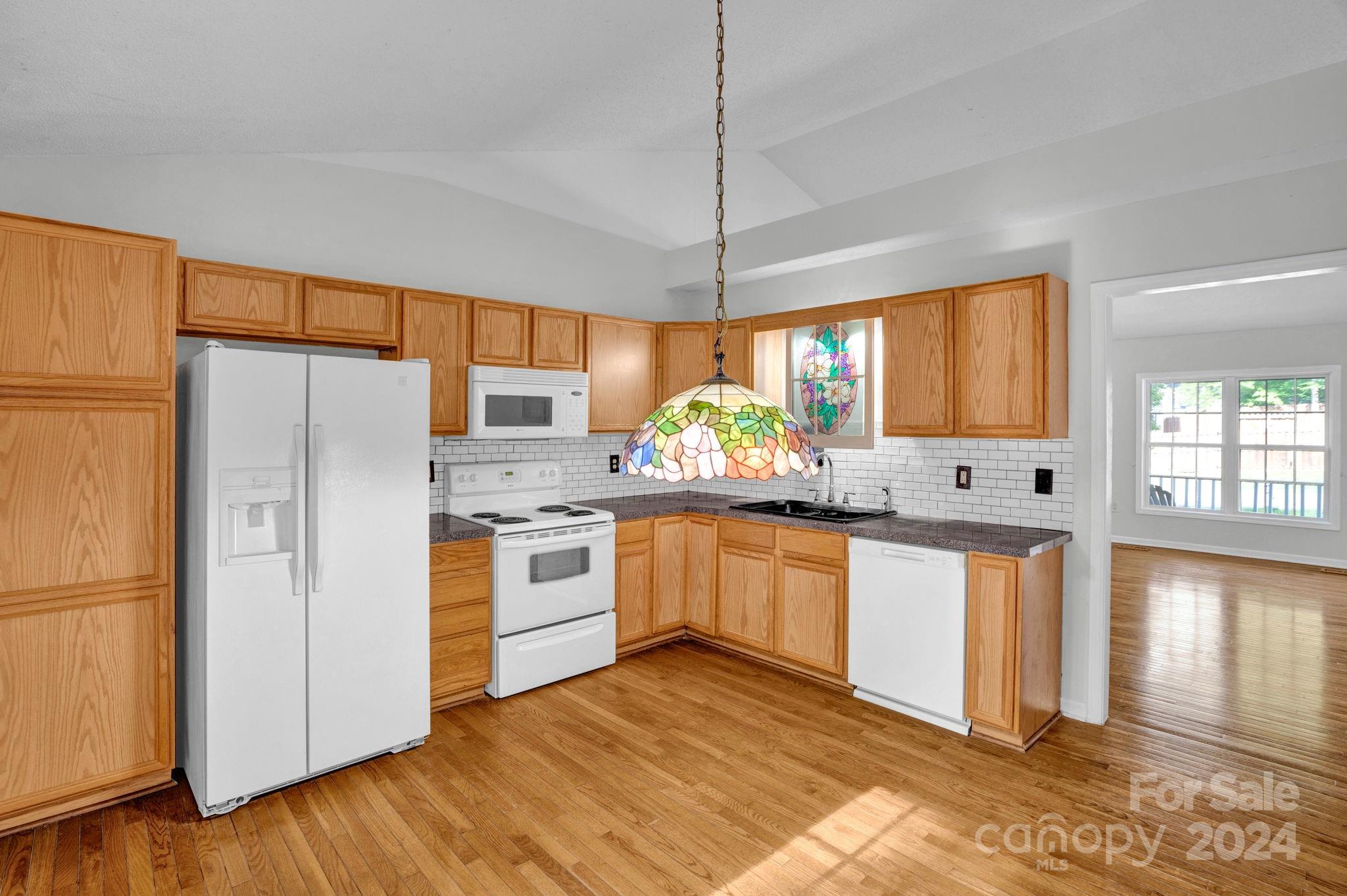 Lakeridge - Residential