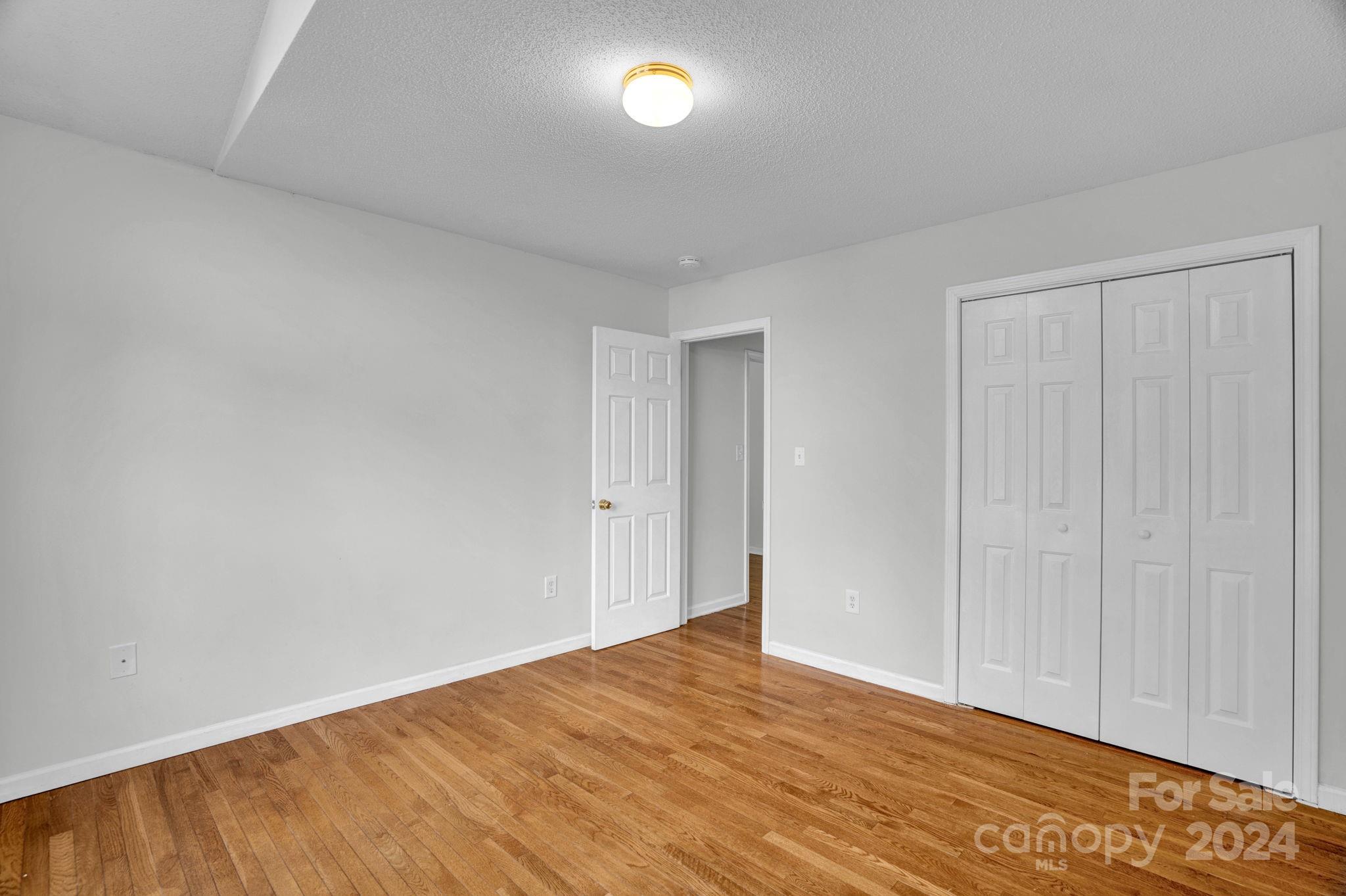 Lakeridge - Residential