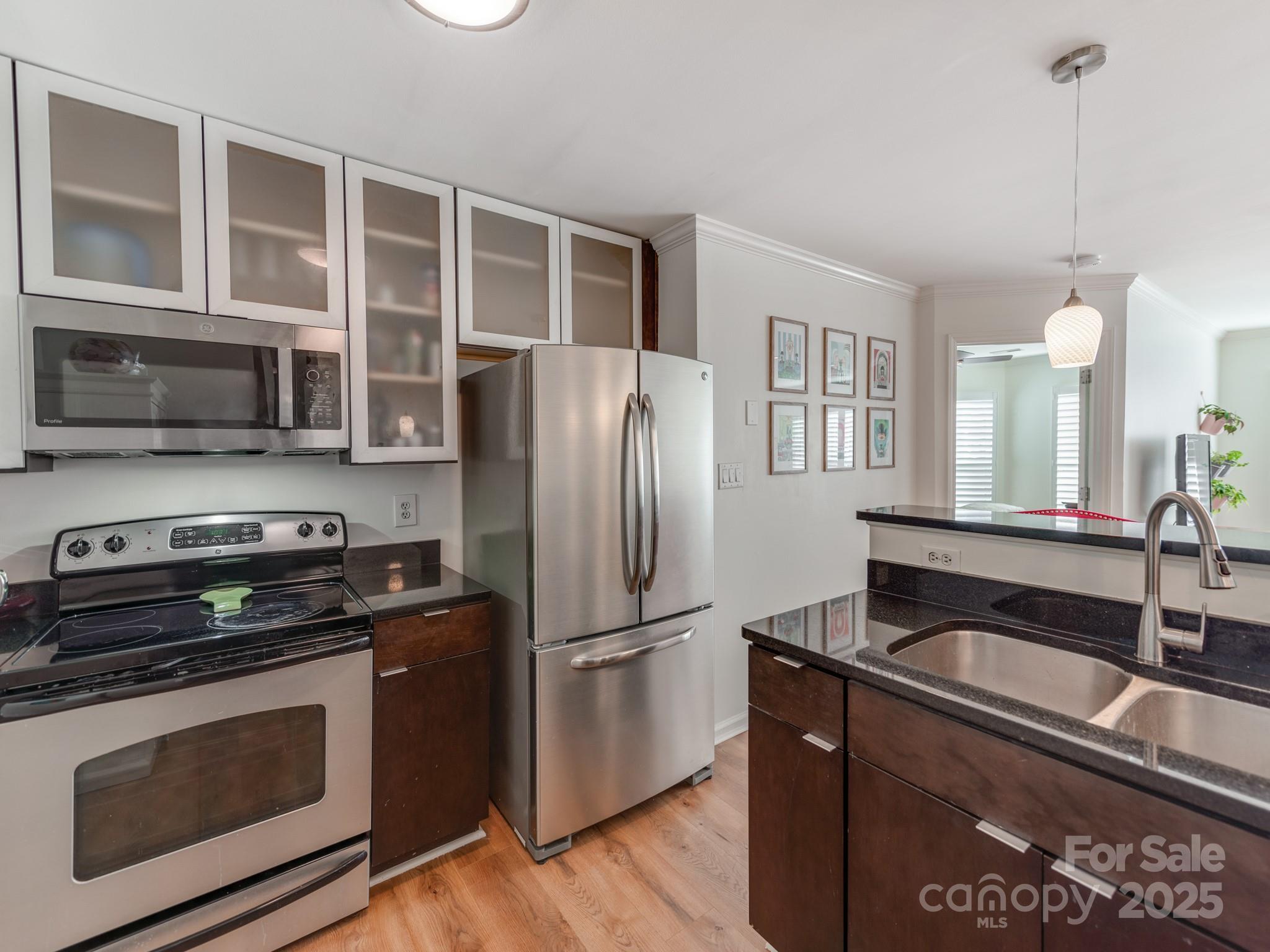 509 N Graham Street 1G