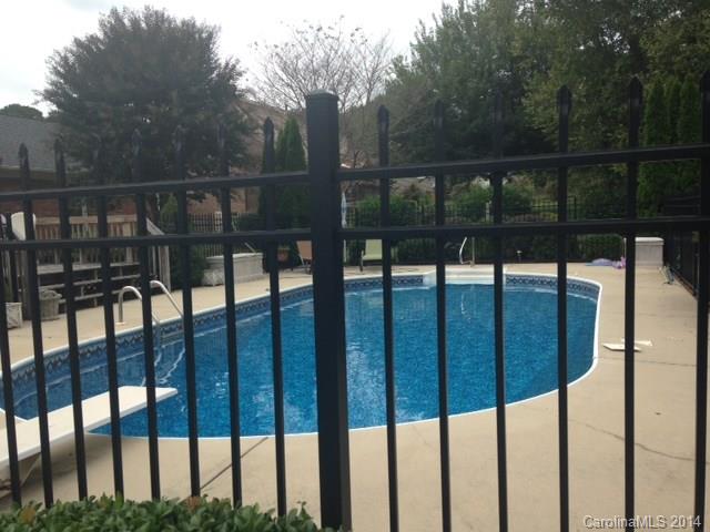 Point Crossing - Residential