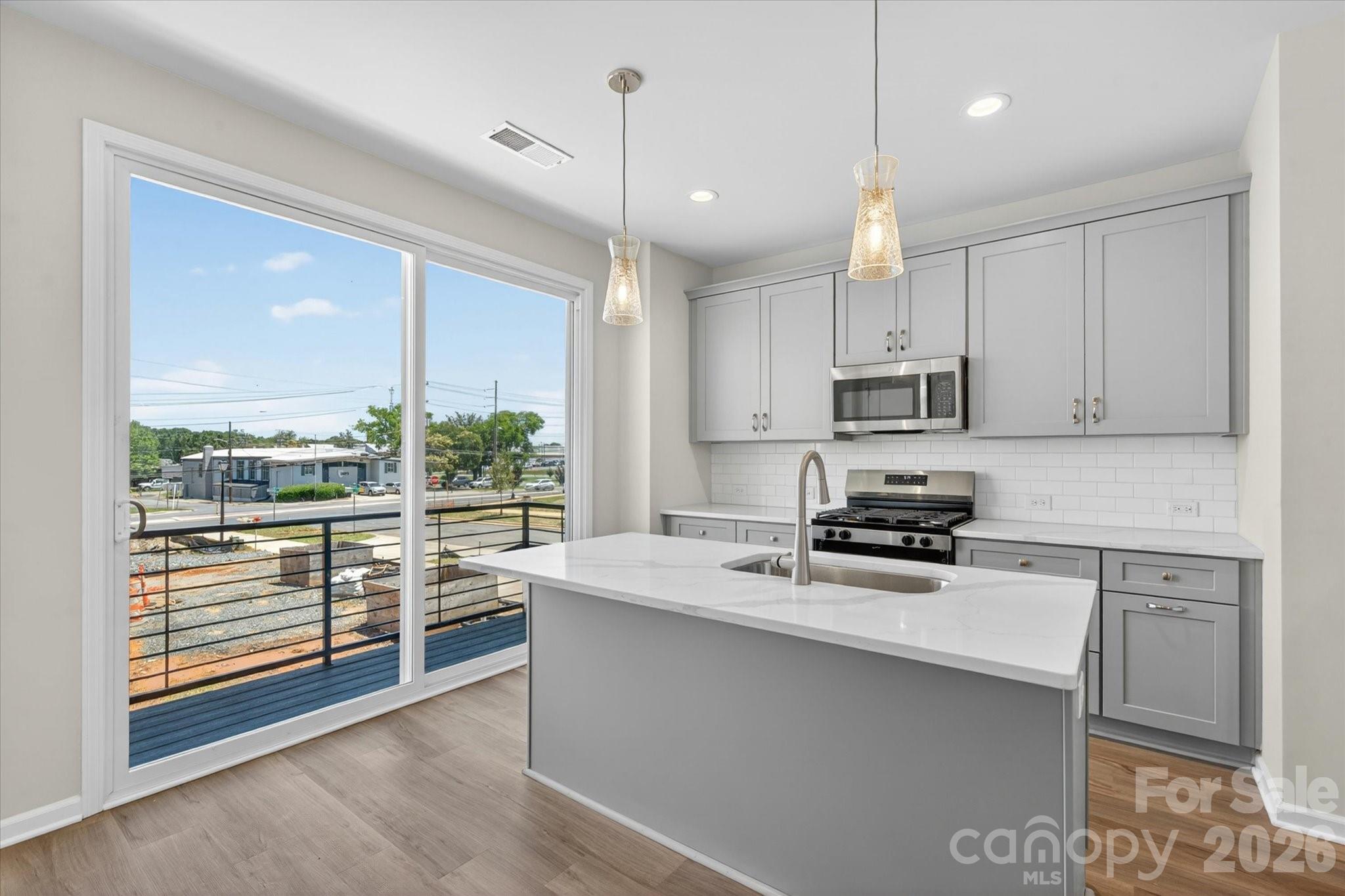 1357 Walter Taylor Way EQX1980