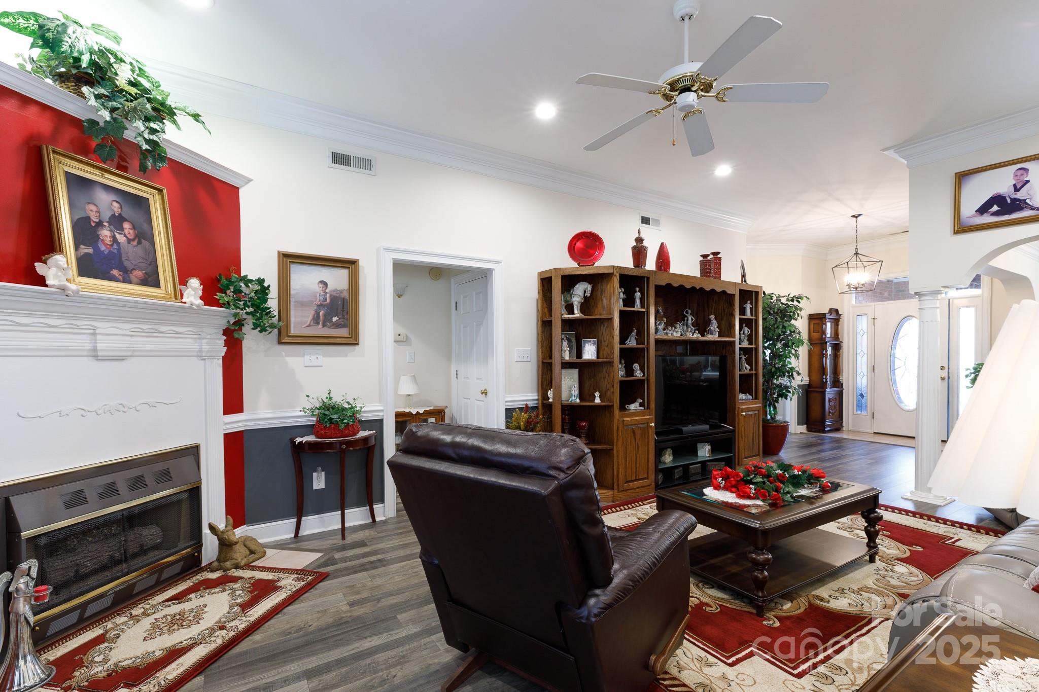 Creekside - Residential