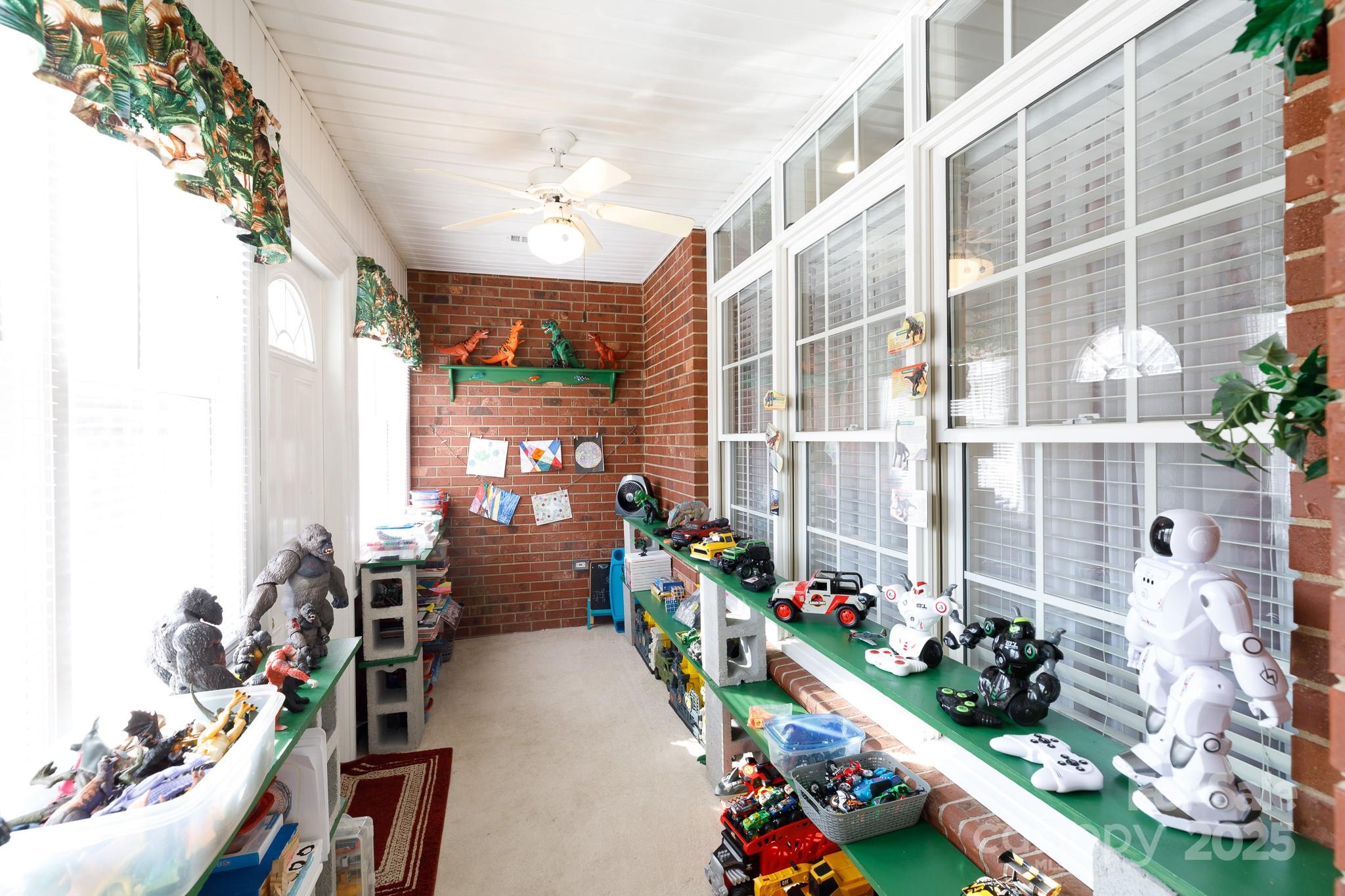 Creekside - Residential