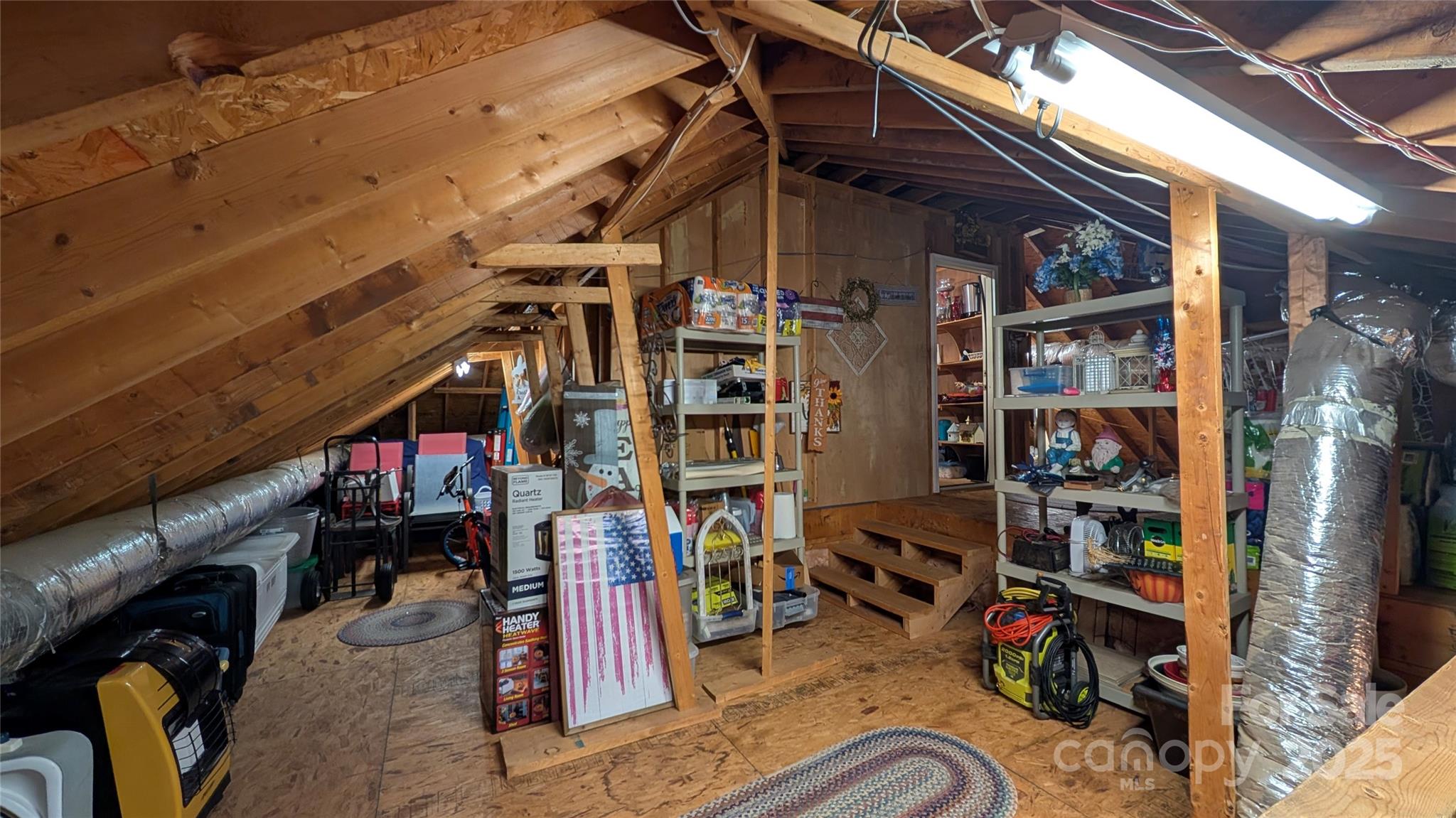 Creekside - Residential