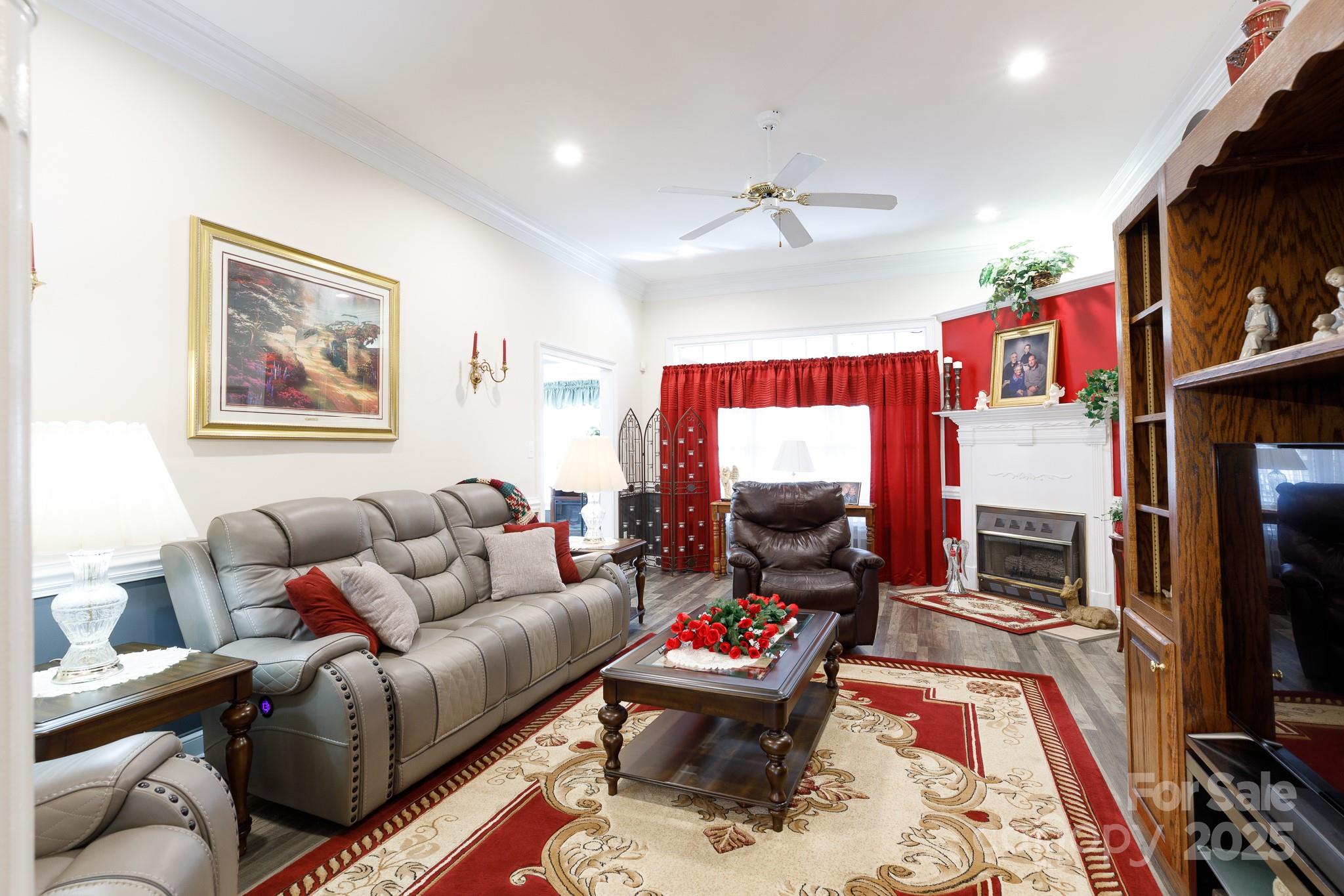 Creekside - Residential