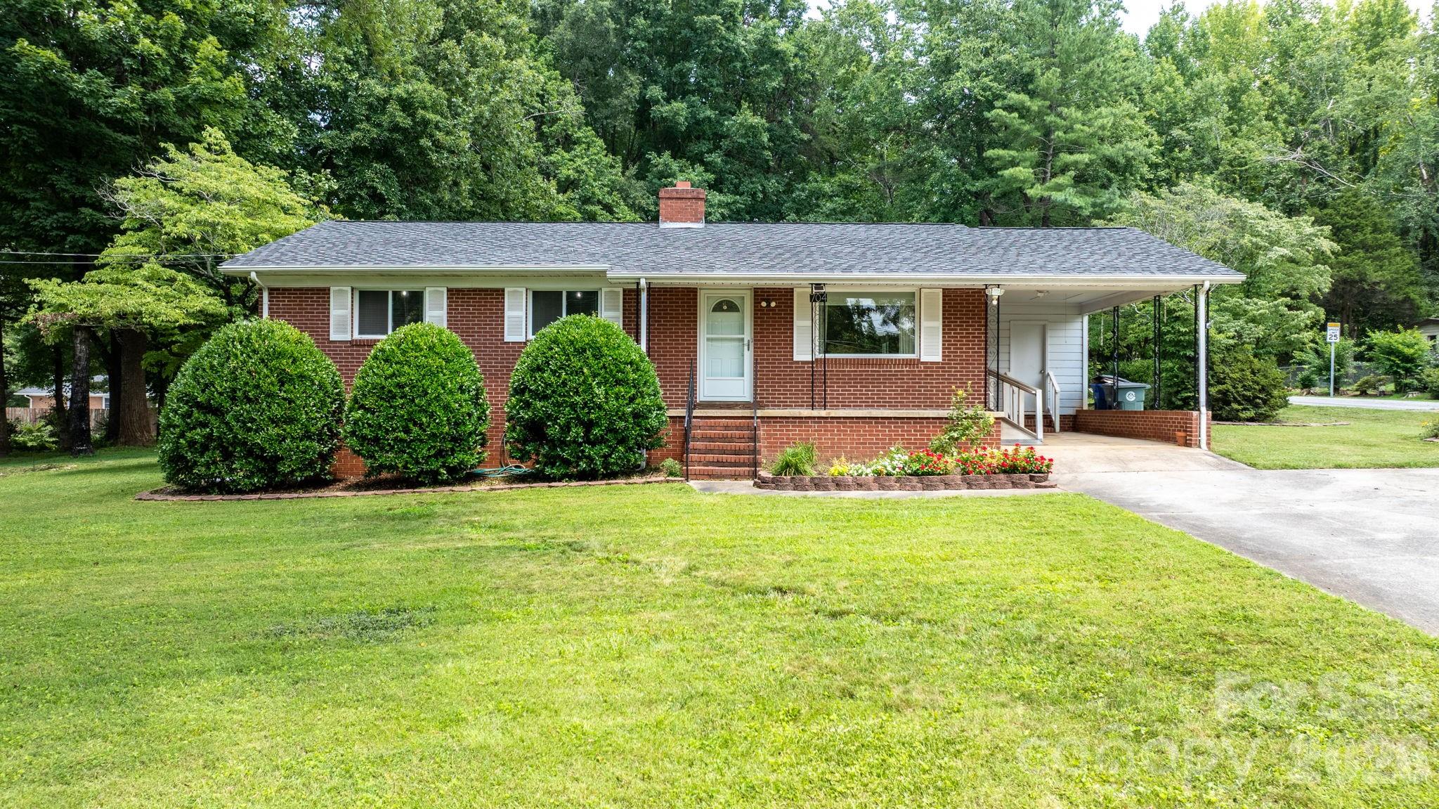 704 4th Street SW, Conover, NC, 28613