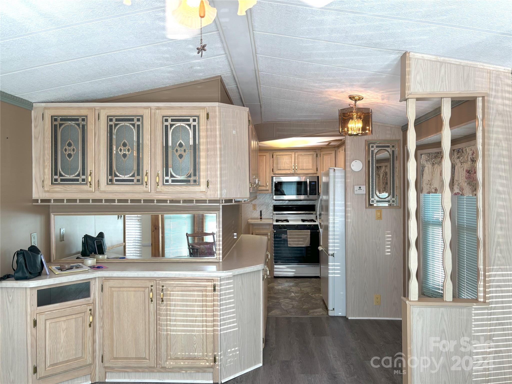 Dogwood Lakes - Residential