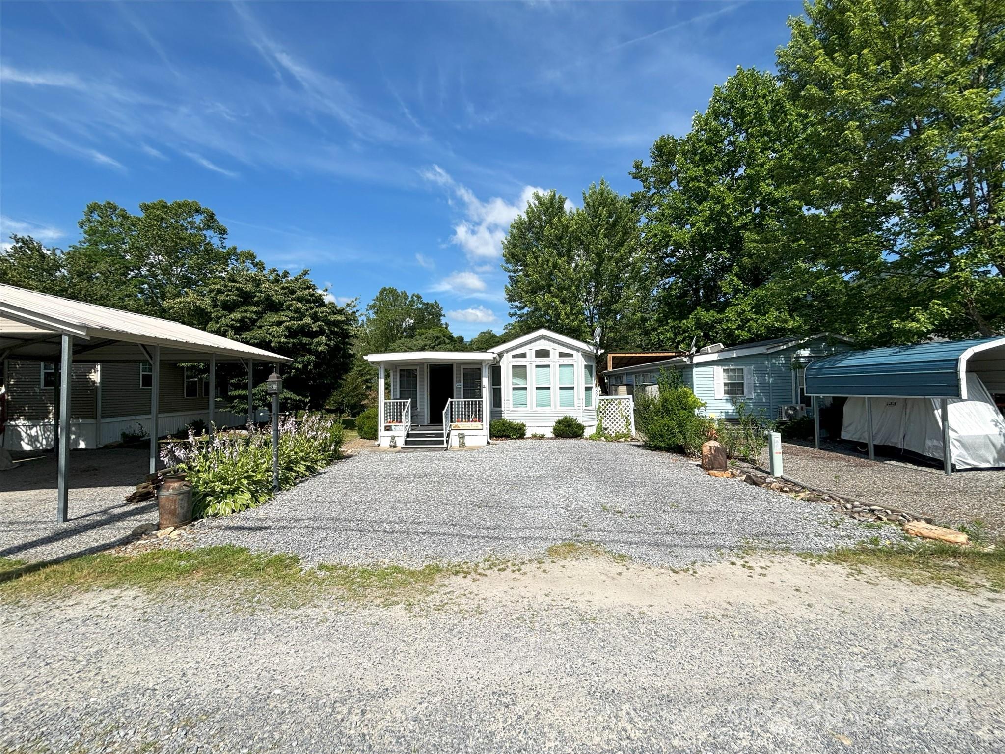 Dogwood Lakes - Residential