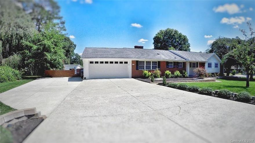 111 Deal Lane, is without a doubt a special and unique home, and with a list price of $234,900, makes this a once in a lifetime opportunity to finally have your dream home. This well-loved, maintained, updated, and move-in-ready house has nicer finishes and fixtures than are found in most newer built homes. While the interior is impressive, the main attraction is the inground pool and its surrounding area. The Statesville Poolside Manor was built for fun and relaxation!!!