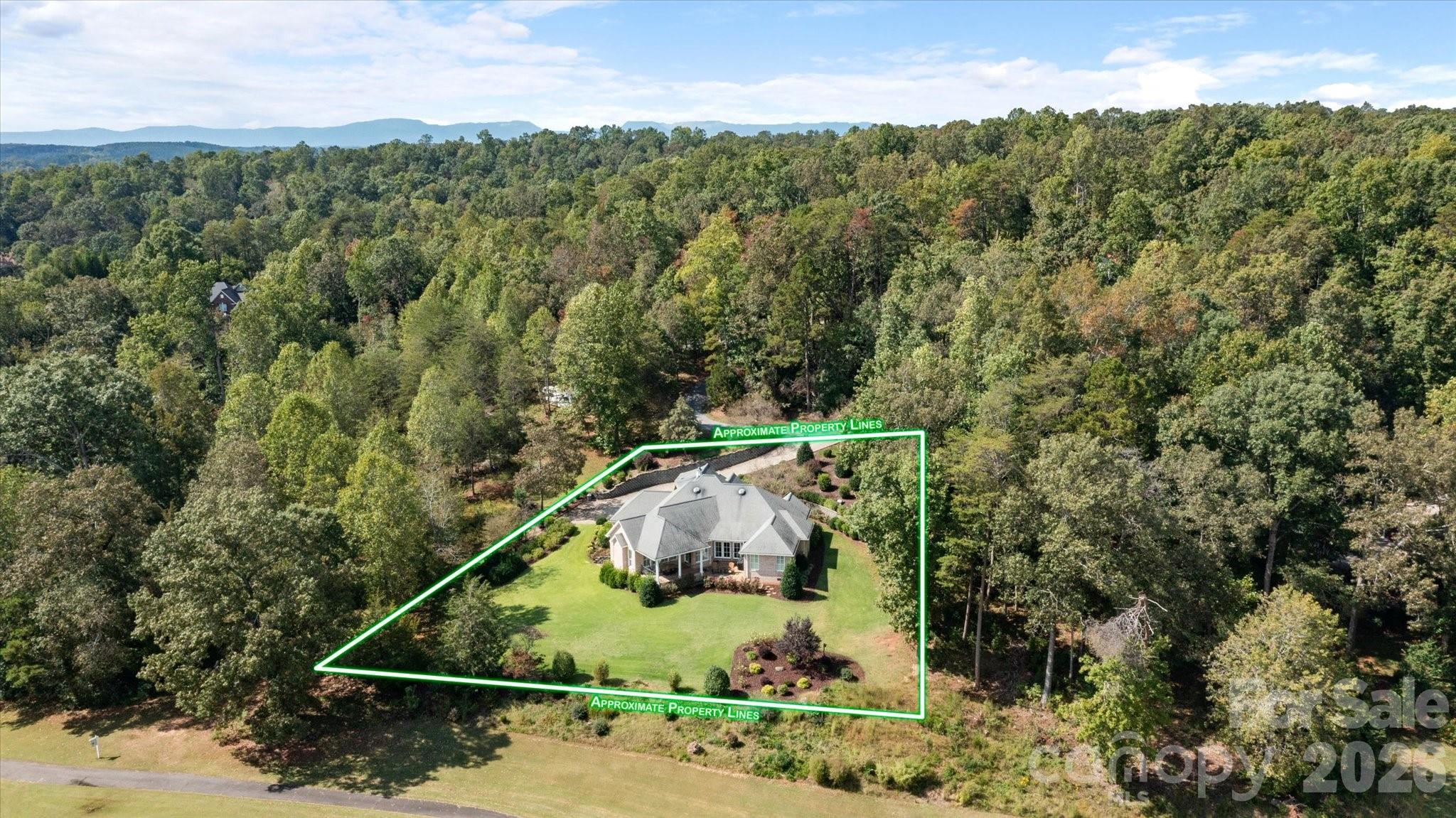 733 Plantation Drive Extension