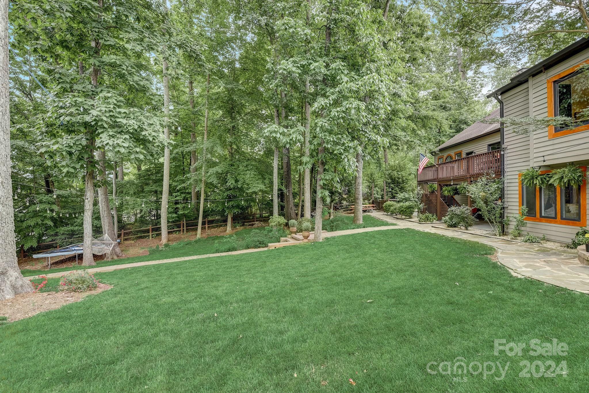 Mountain Point - Residential