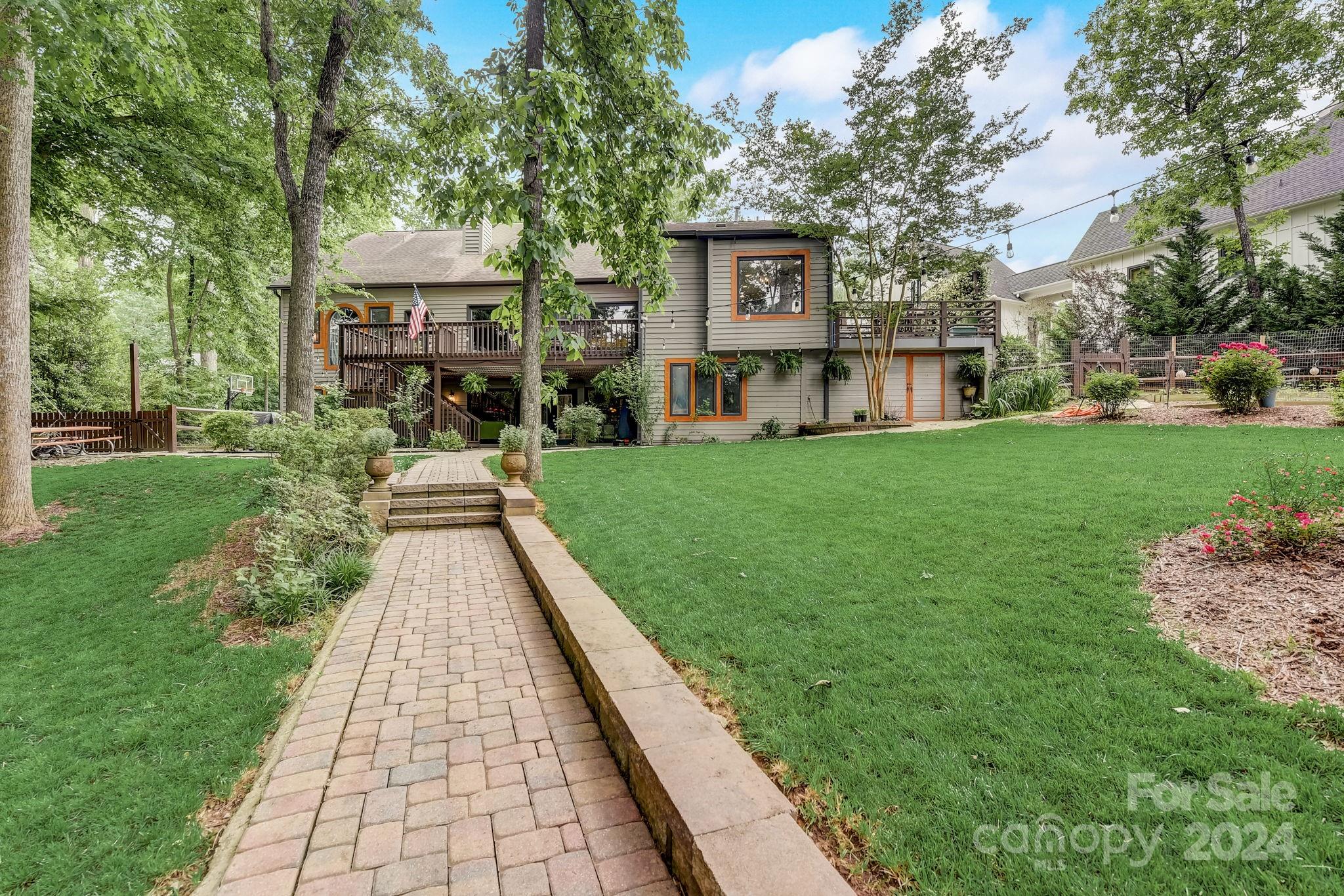 Mountain Point - Residential