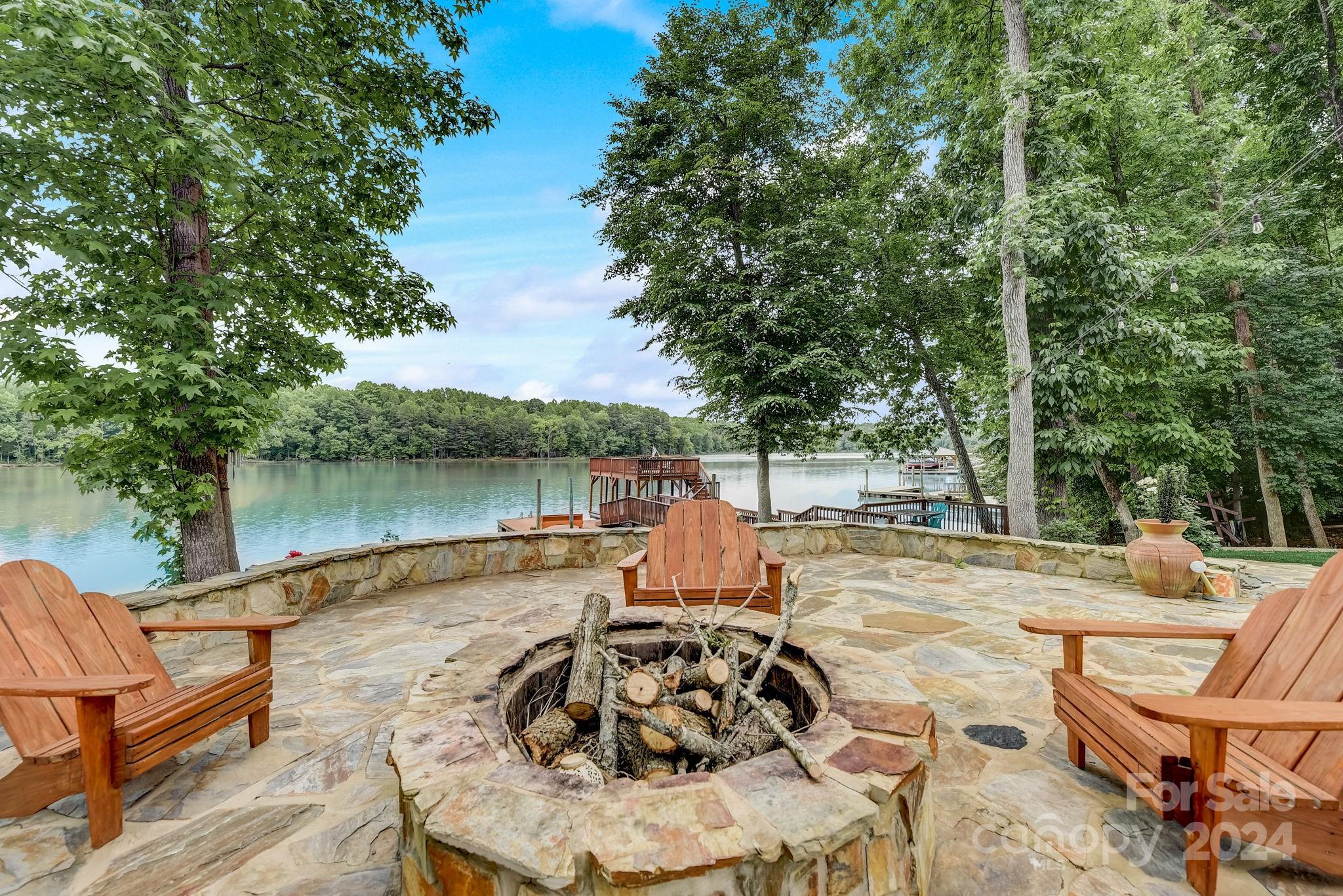 Mountain Point - Residential