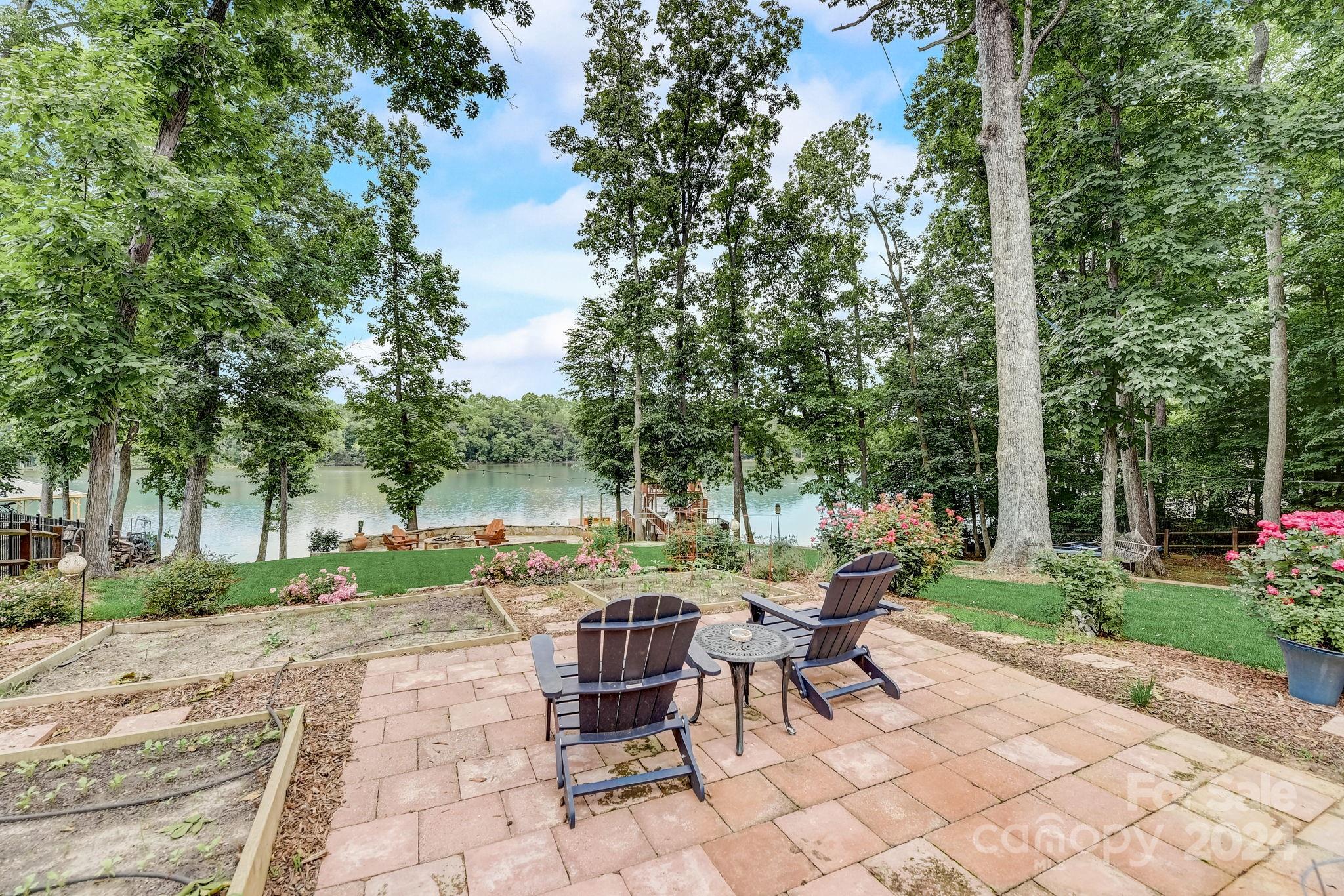 Mountain Point - Residential