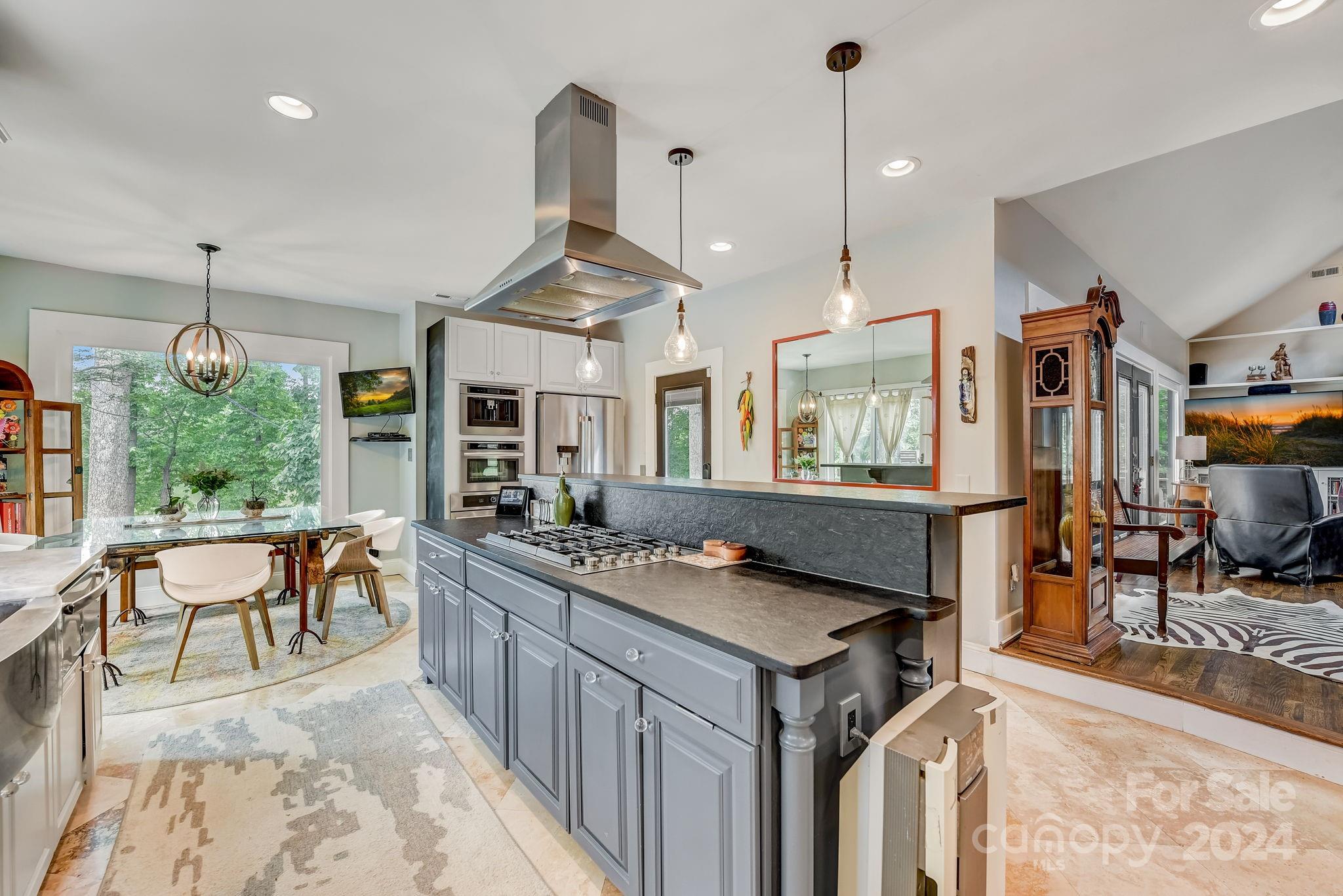 Mountain Point - Residential