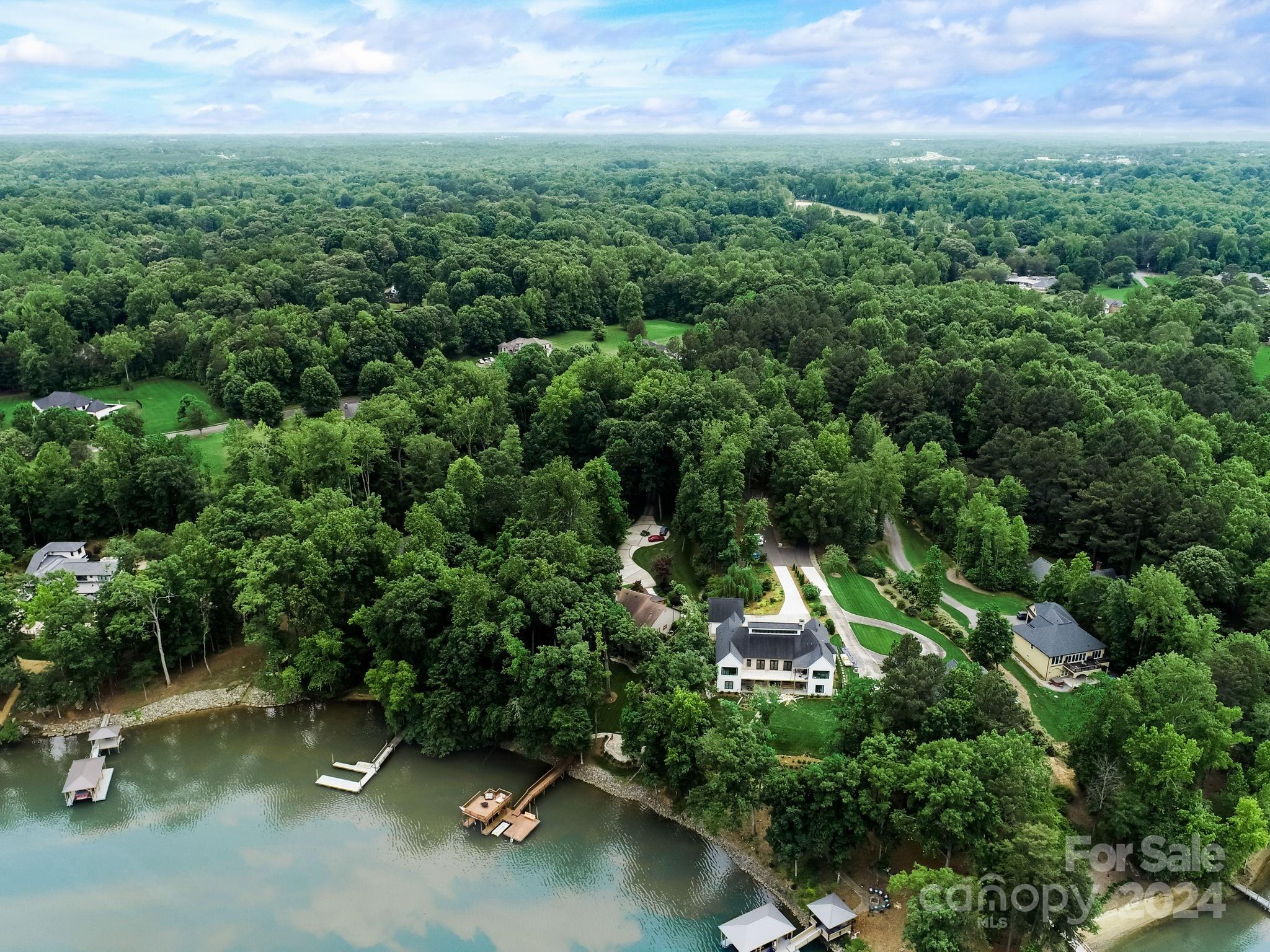 Mountain Point - Residential