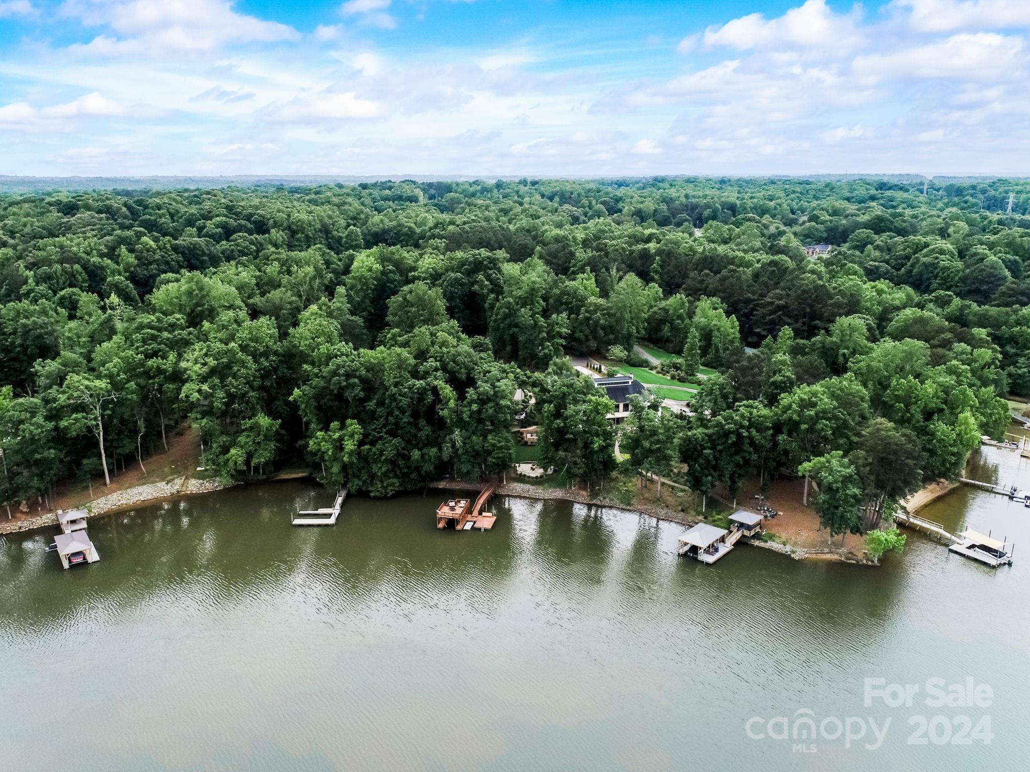 Mountain Point - Residential