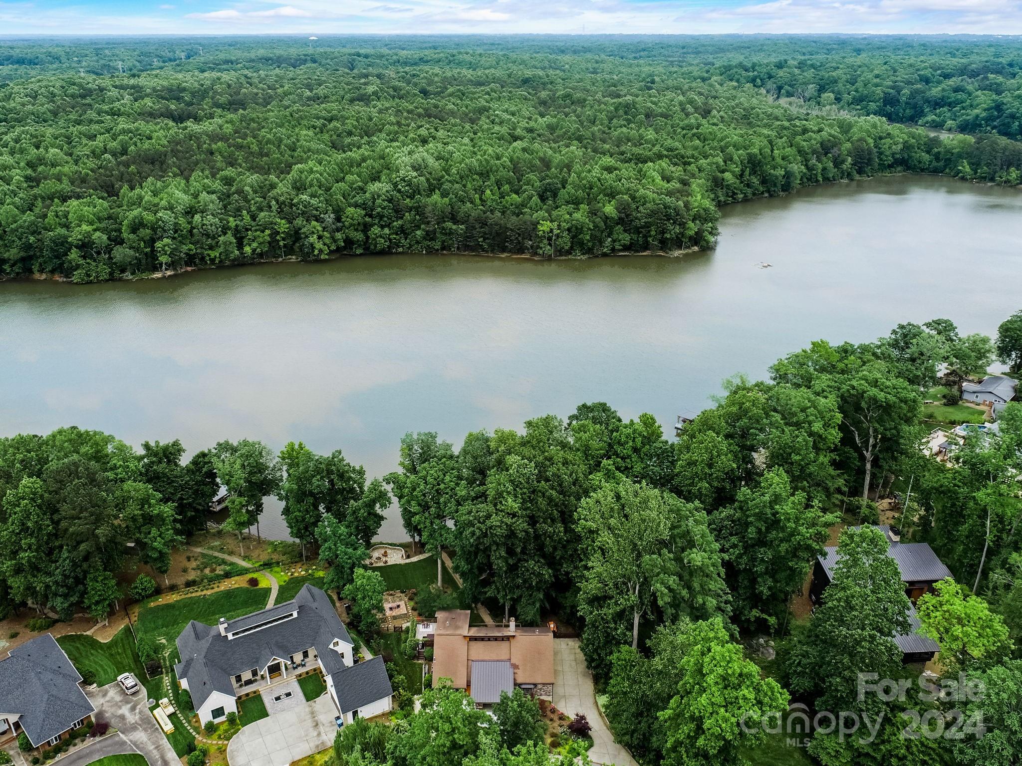 Mountain Point - Residential