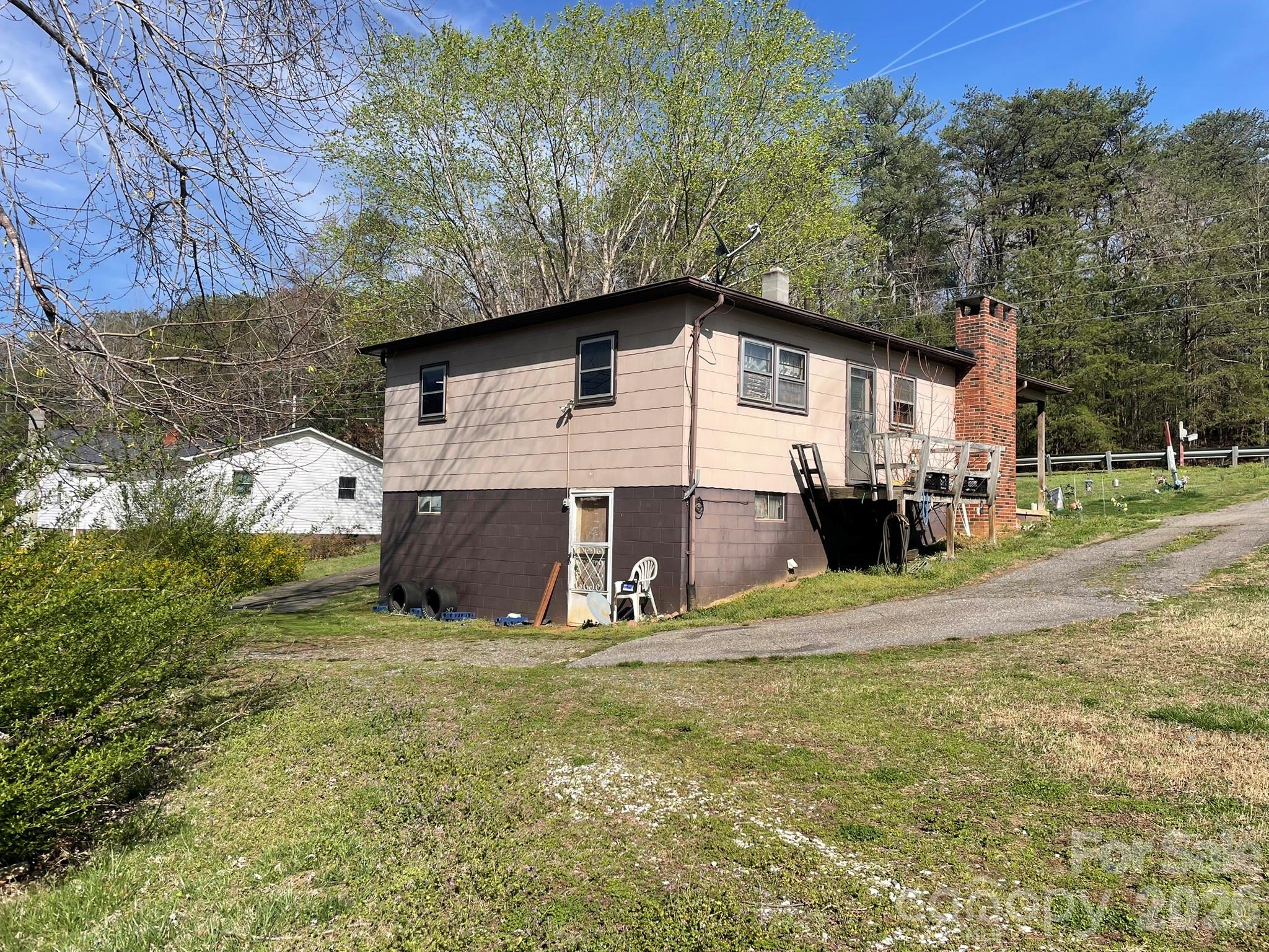 6503,6501 Jenkins Road