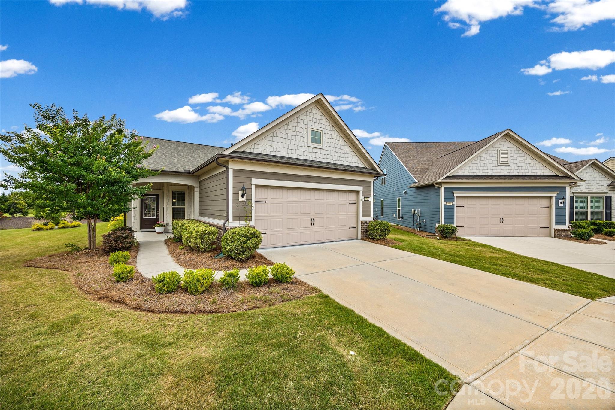 954 Sunrise Lane