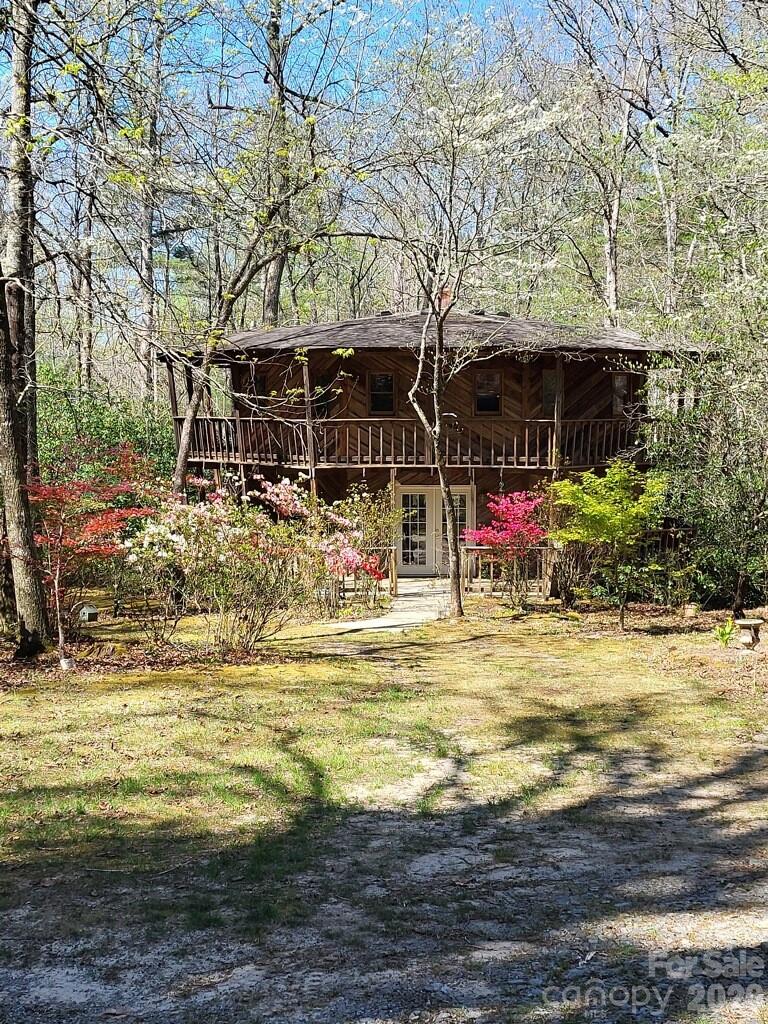 667 Pinewood Knoll Drive