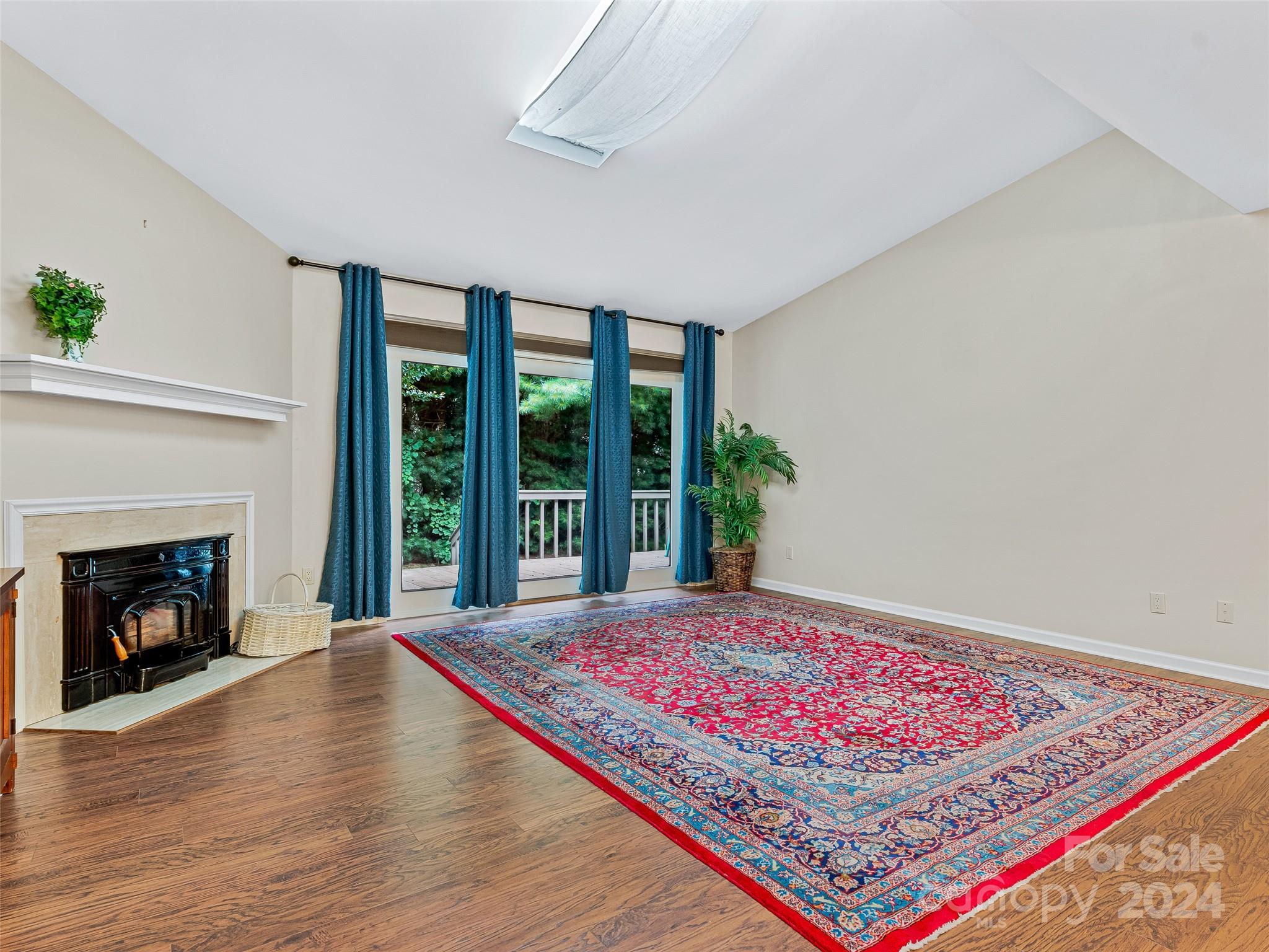 141 Deerlake Drive