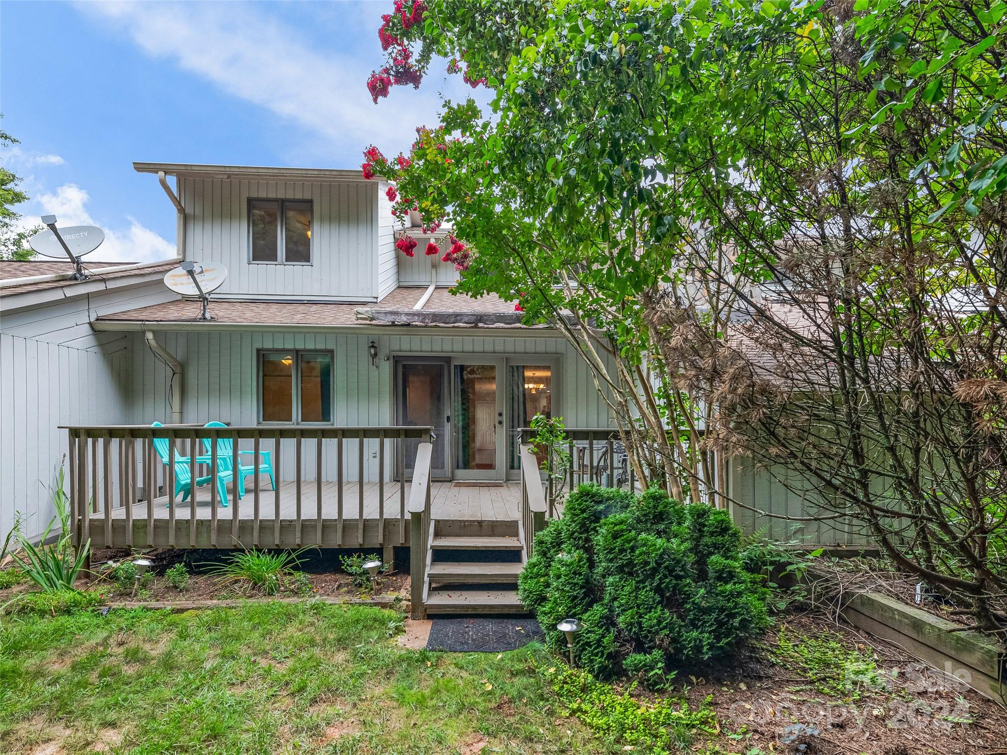 141 Deerlake Drive