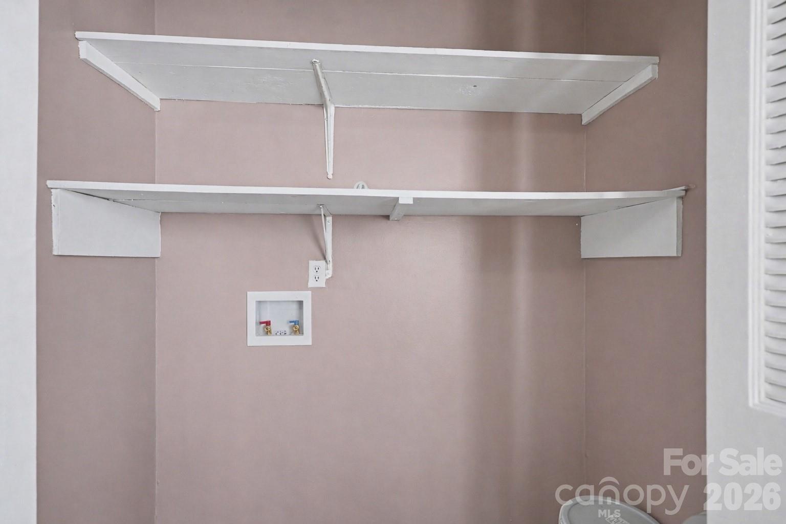 Four Seasons - Residential