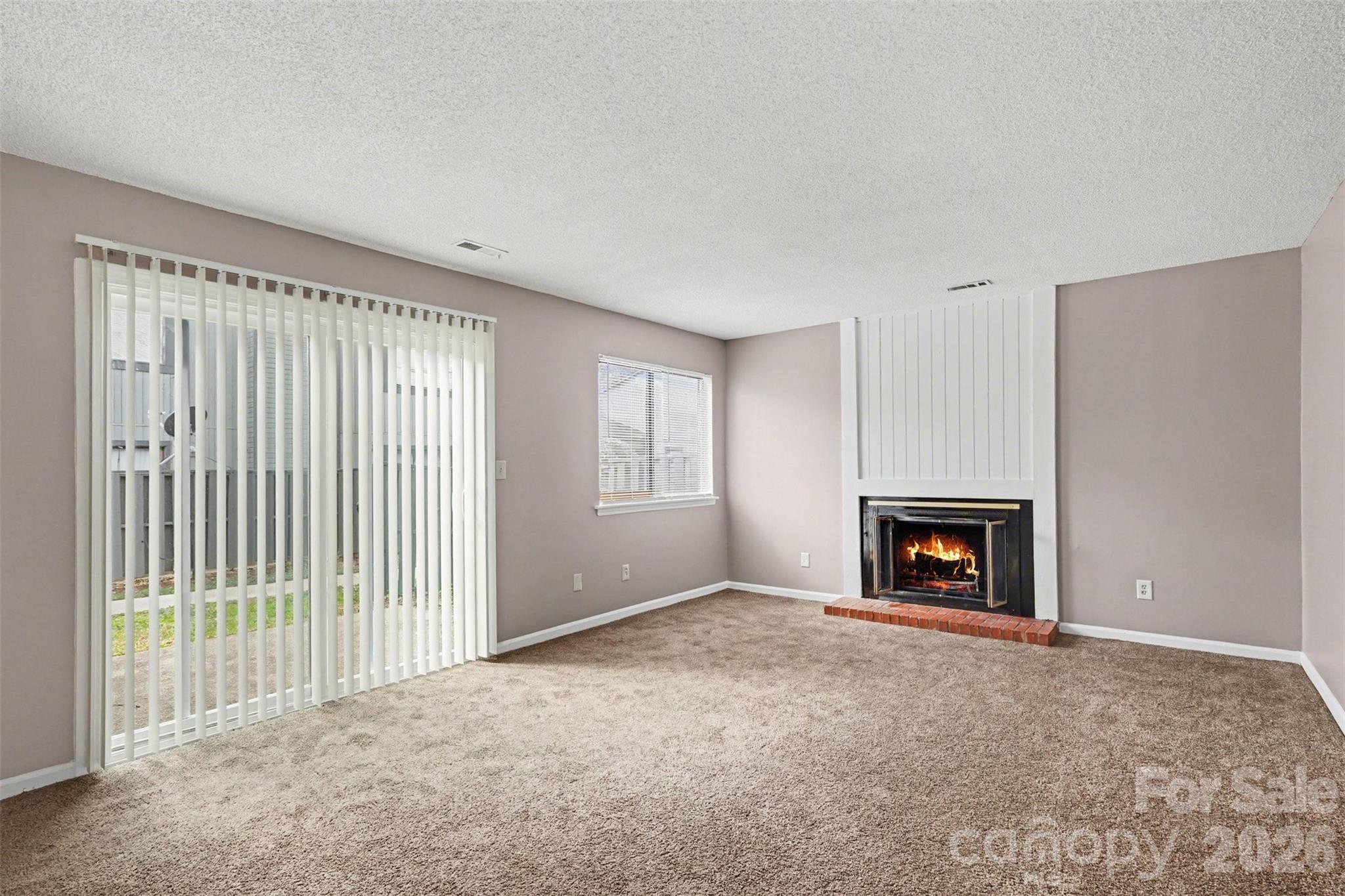 Four Seasons - Residential