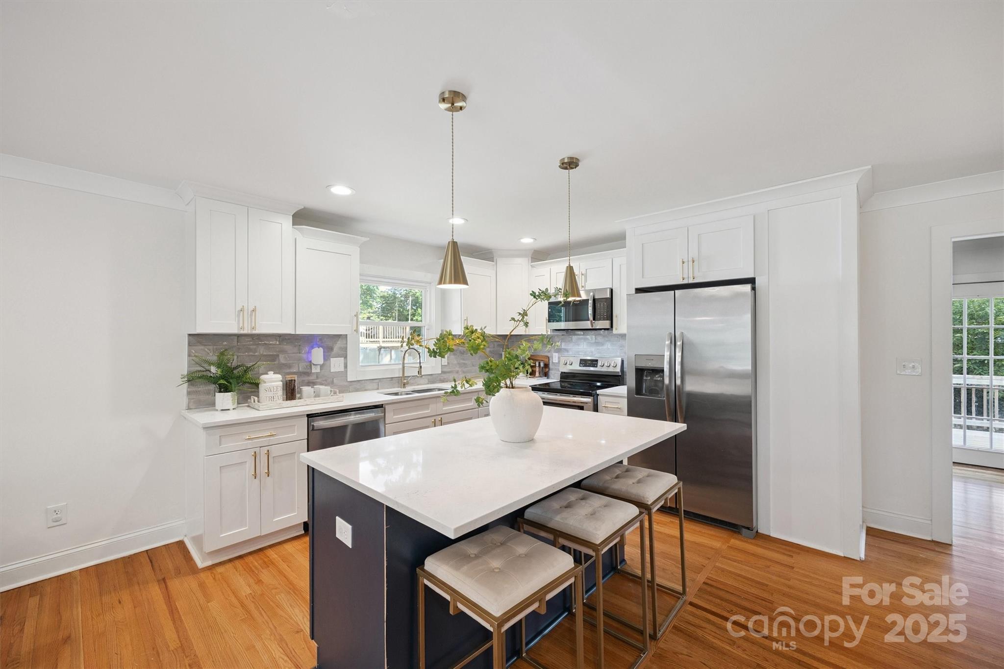 2119 Archdale Drive