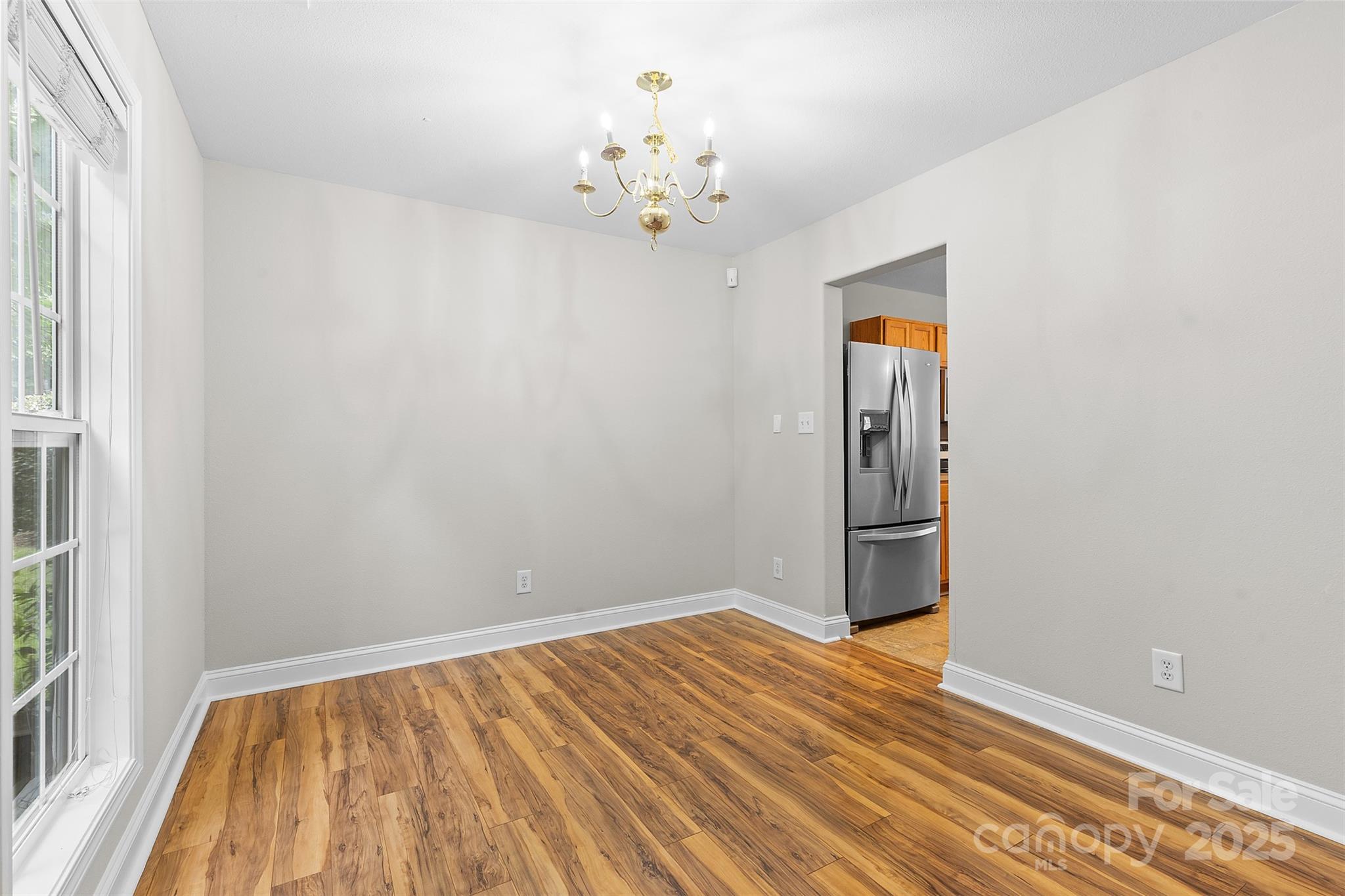 9752 Waltham Court