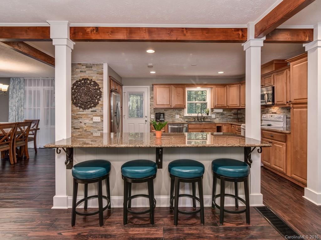 English Hills - Residential