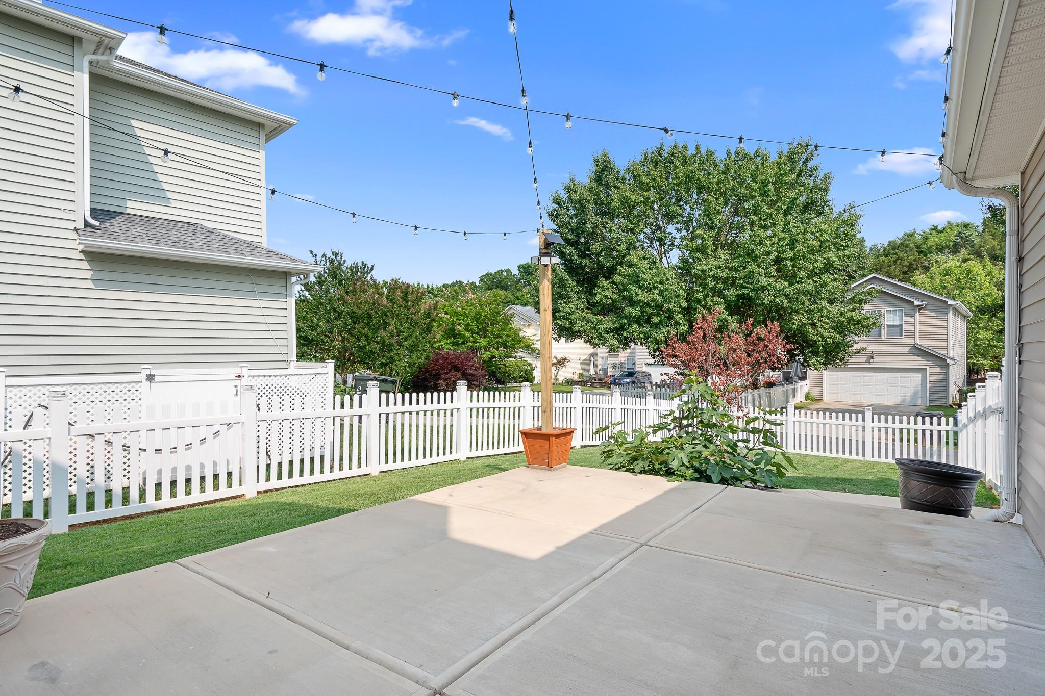 Macaulay - Residential