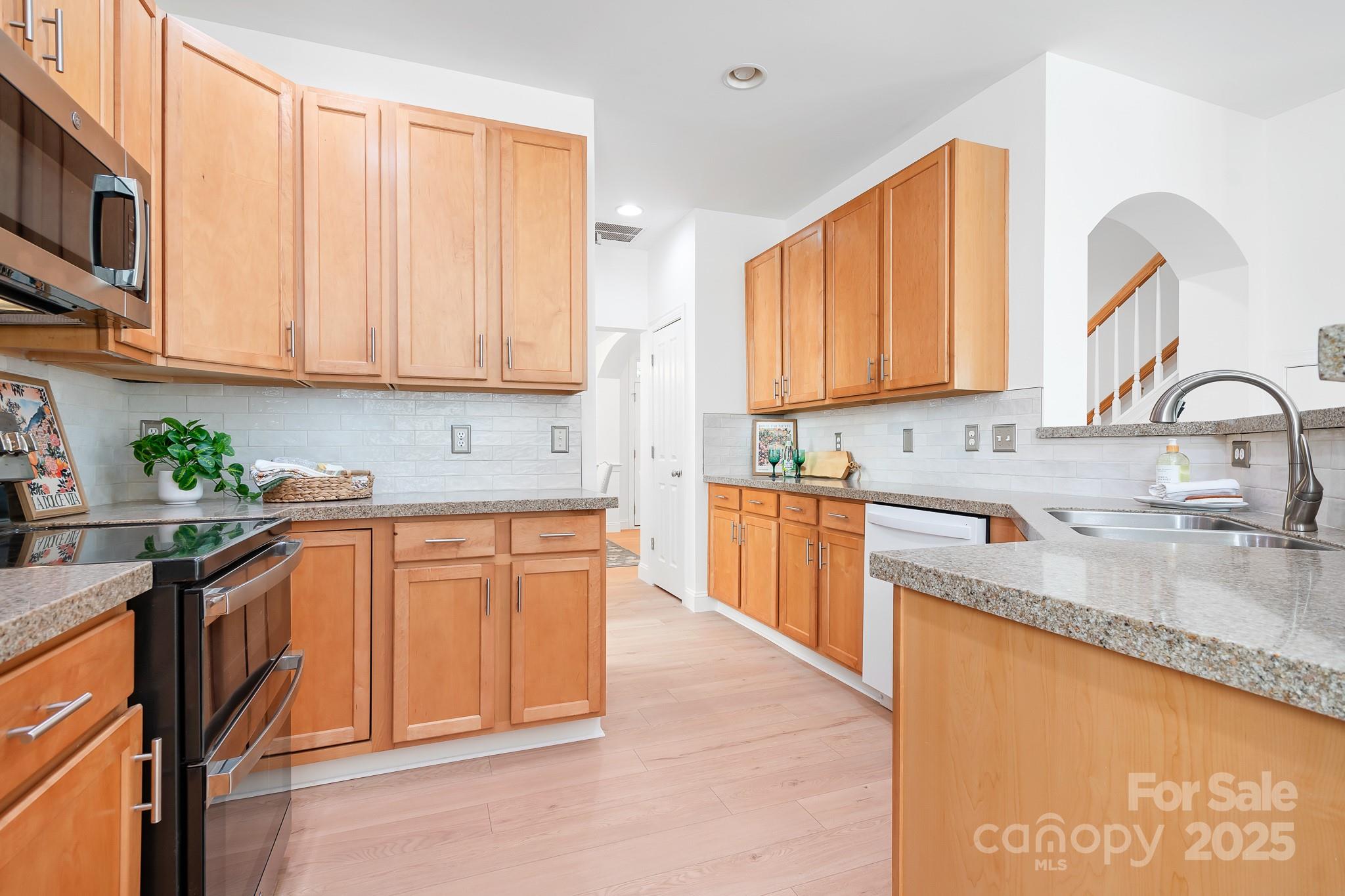 Macaulay - Residential