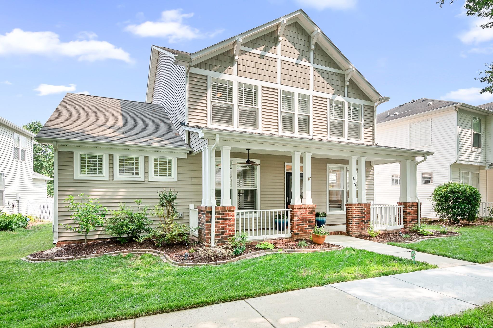 Macaulay - Residential