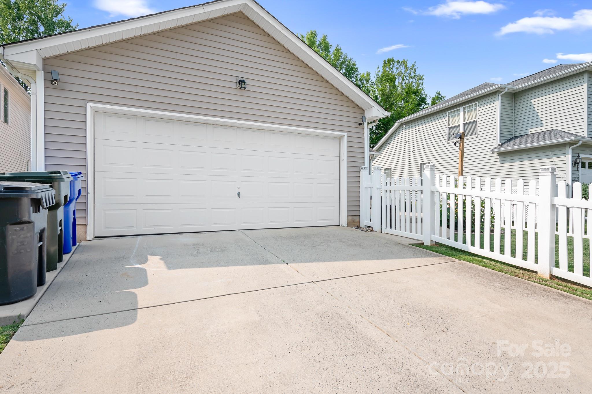 Macaulay - Residential