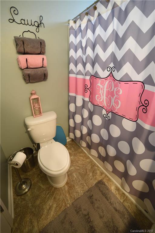 Waightstill Mountain - Residential