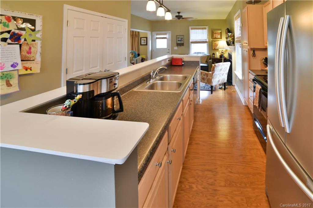 Waightstill Mountain - Residential