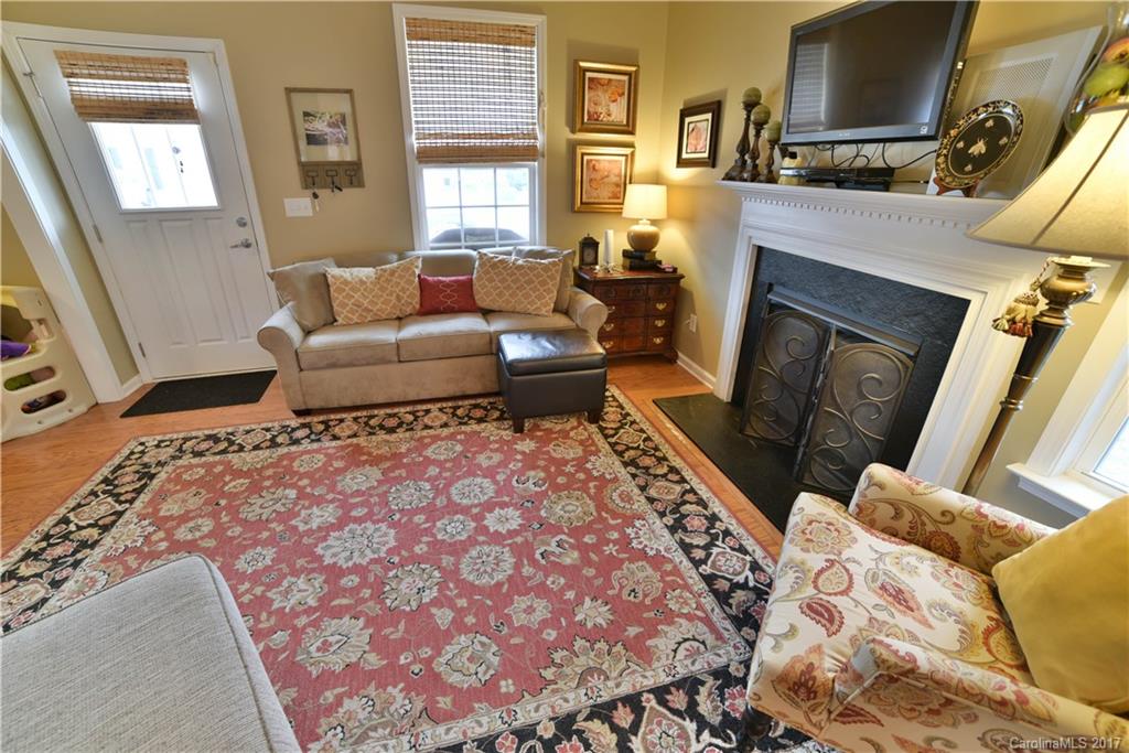 Waightstill Mountain - Residential