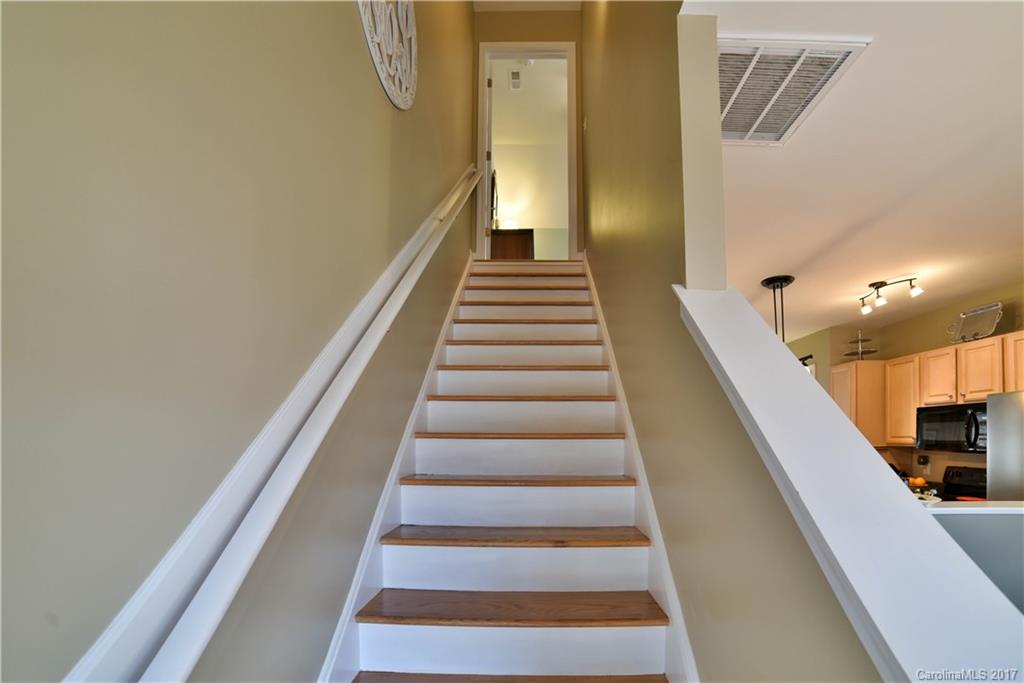 Waightstill Mountain - Residential