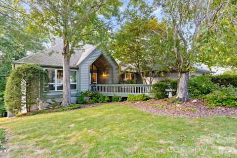 128 Forest View Drive Flat Rock NC 28731