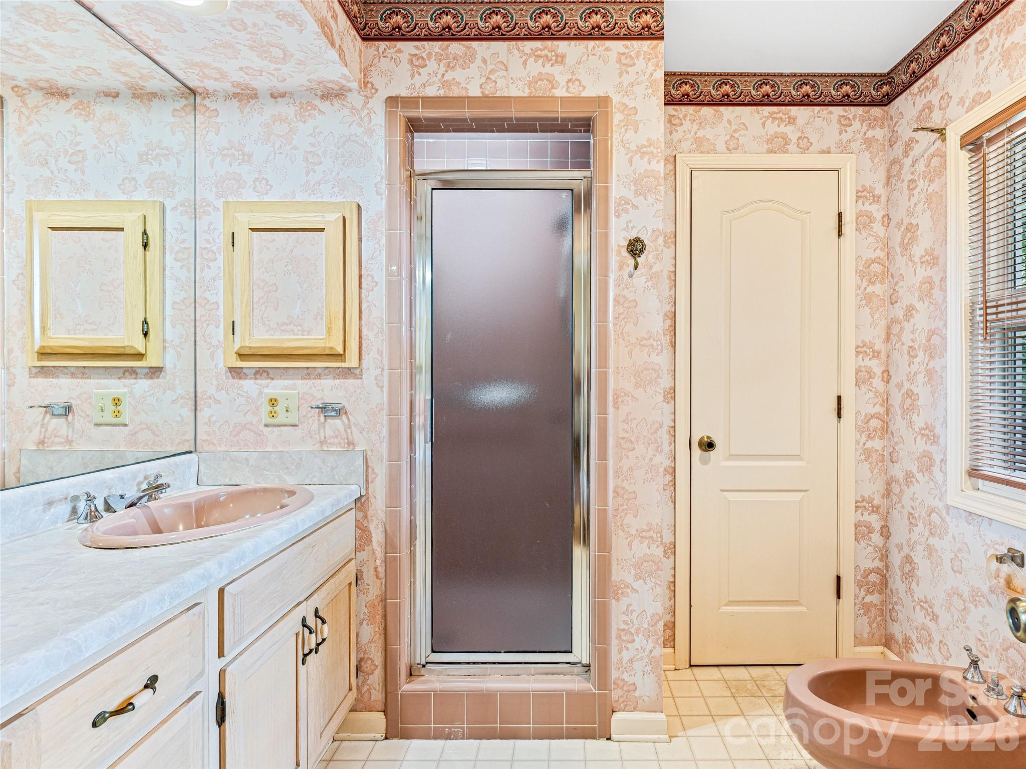 lake Toxaway Estates - Residential