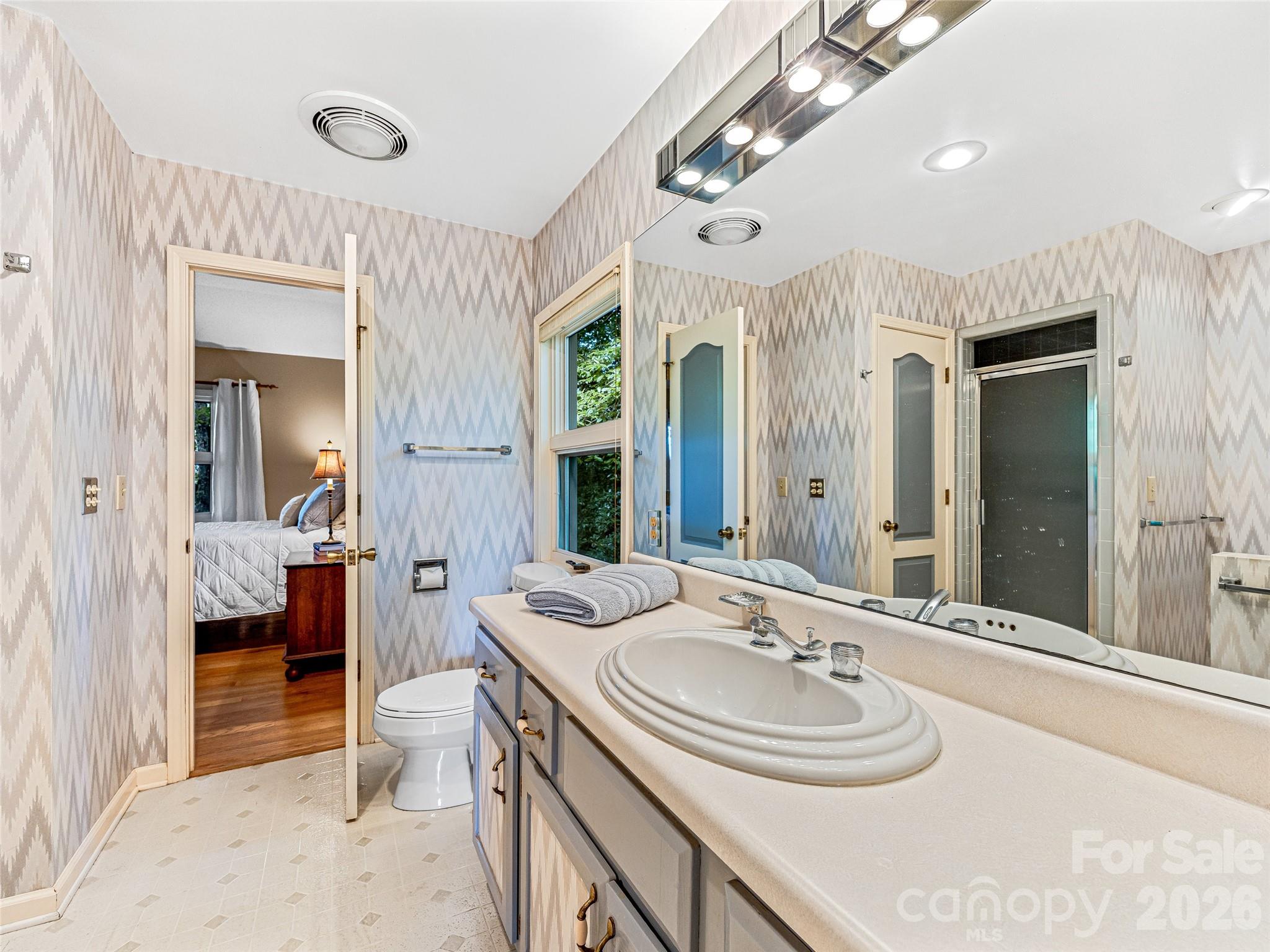 lake Toxaway Estates - Residential