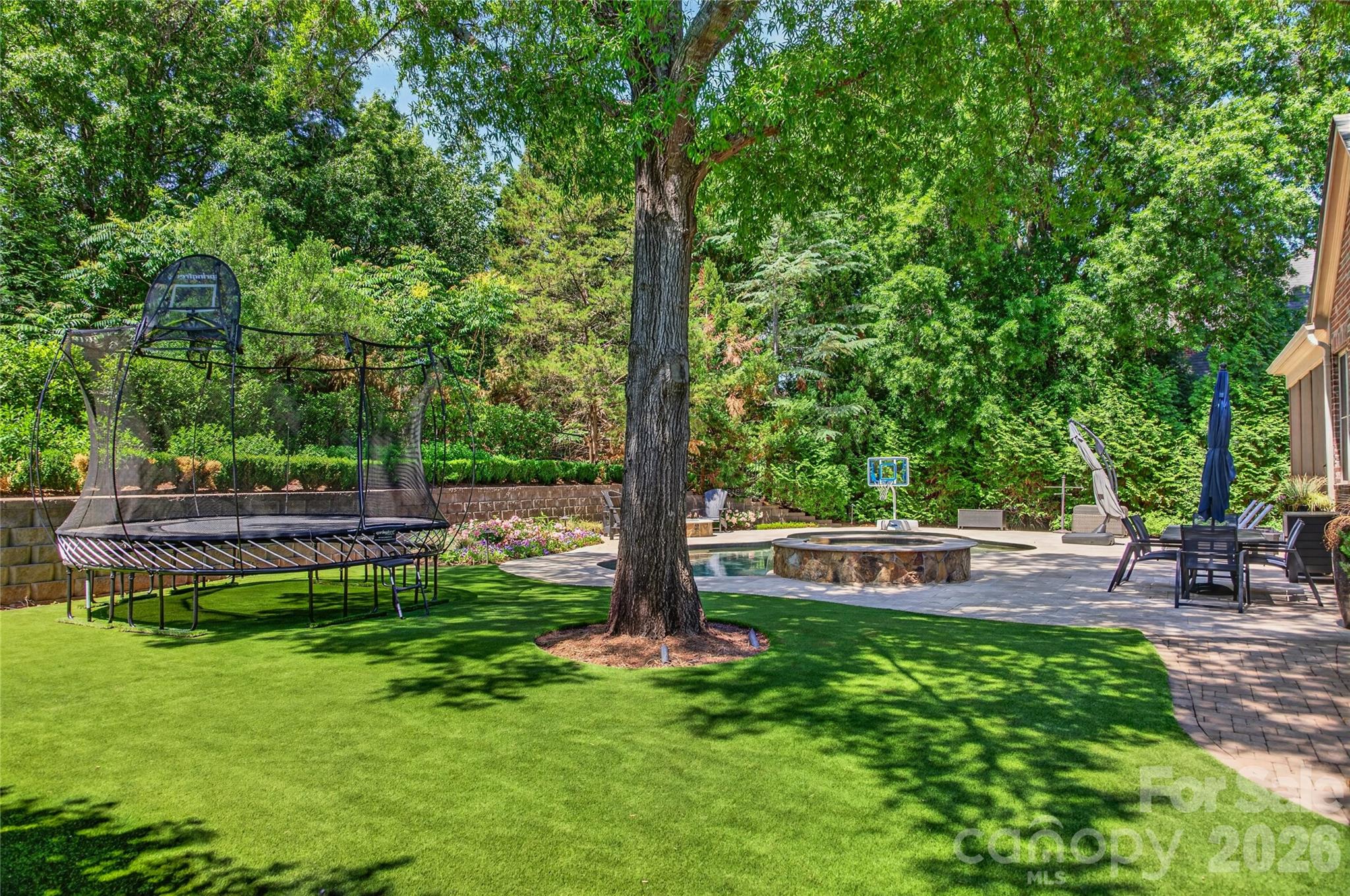 Longview - Residential