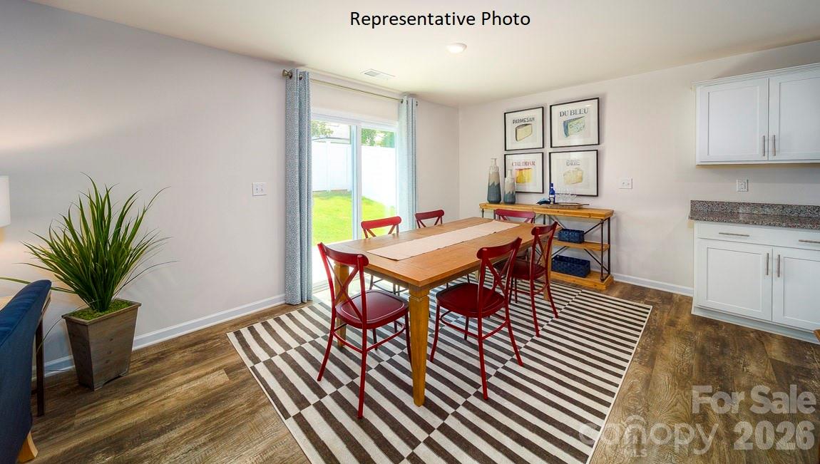 The Hamptons at Hickory - Residential