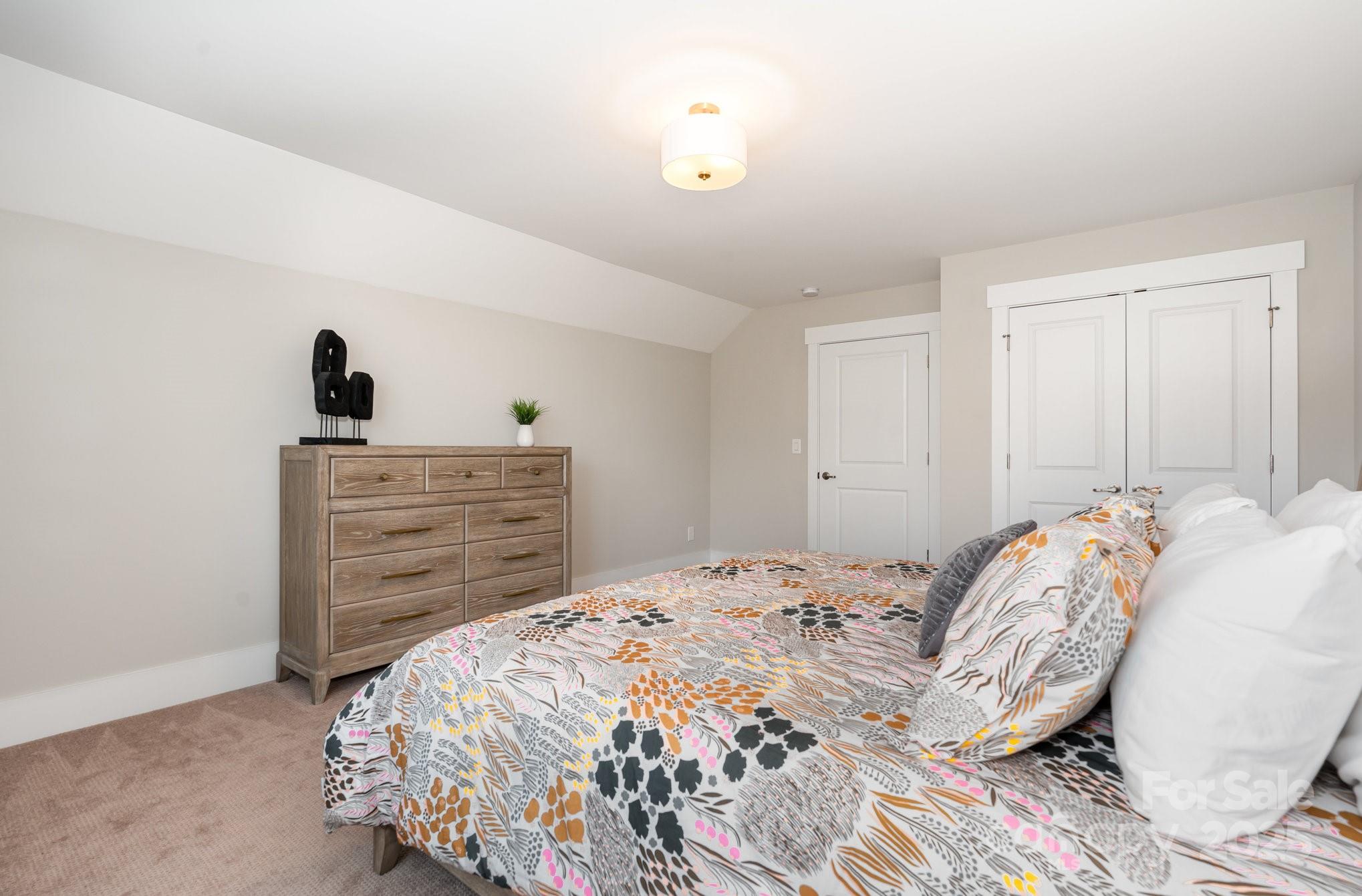 Baileys Glen - Residential