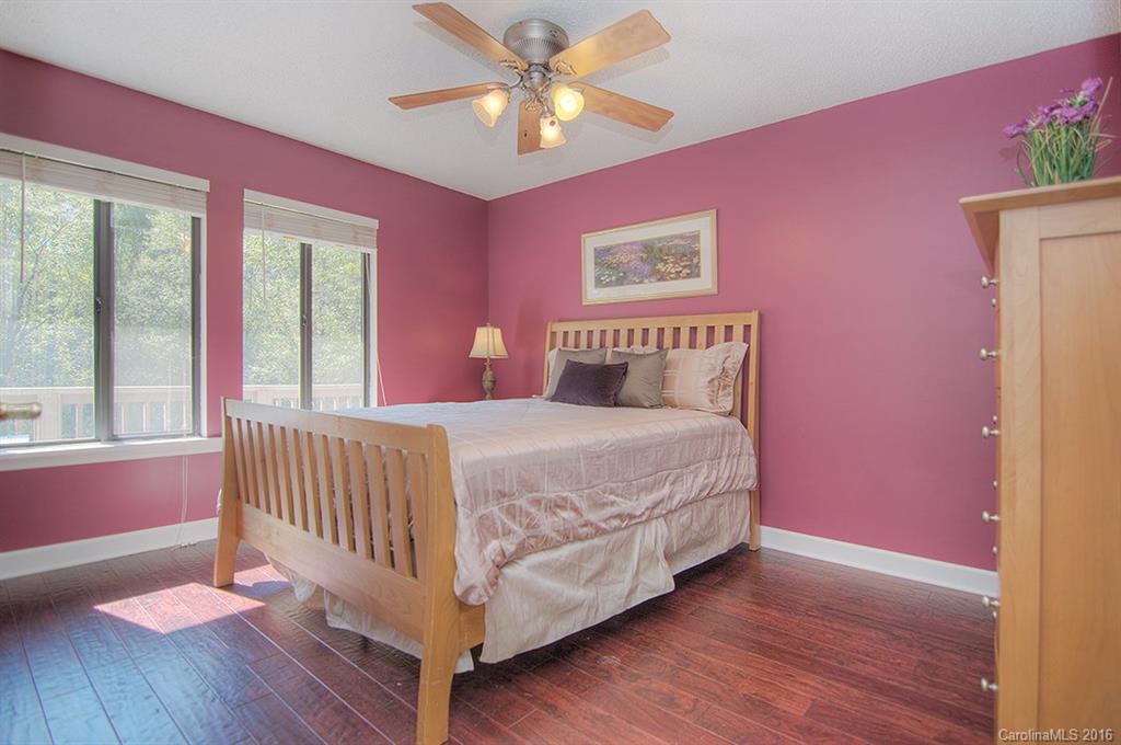 Black Horse Run - Residential