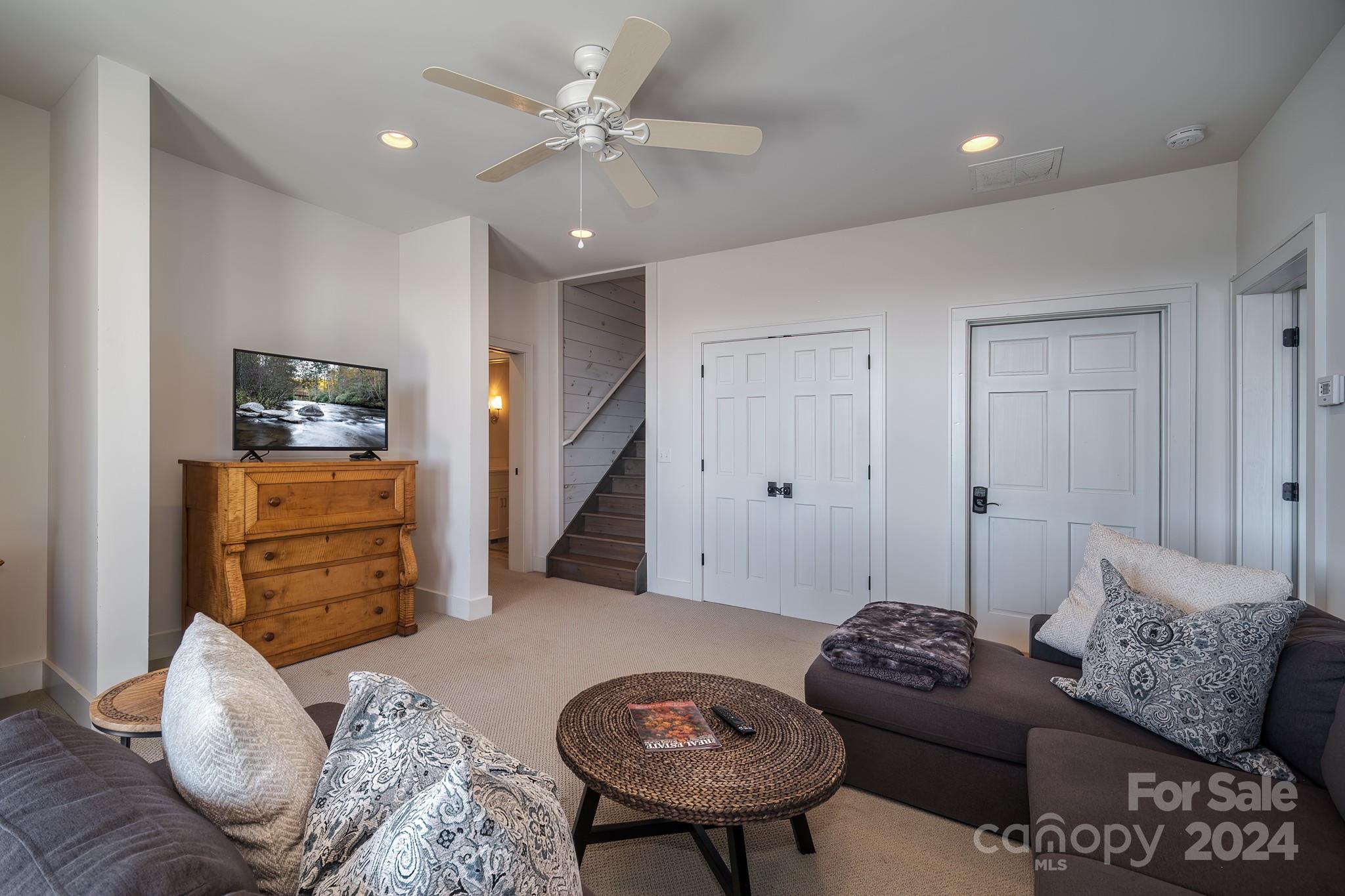 The Preserve at Rock Creek - Residential