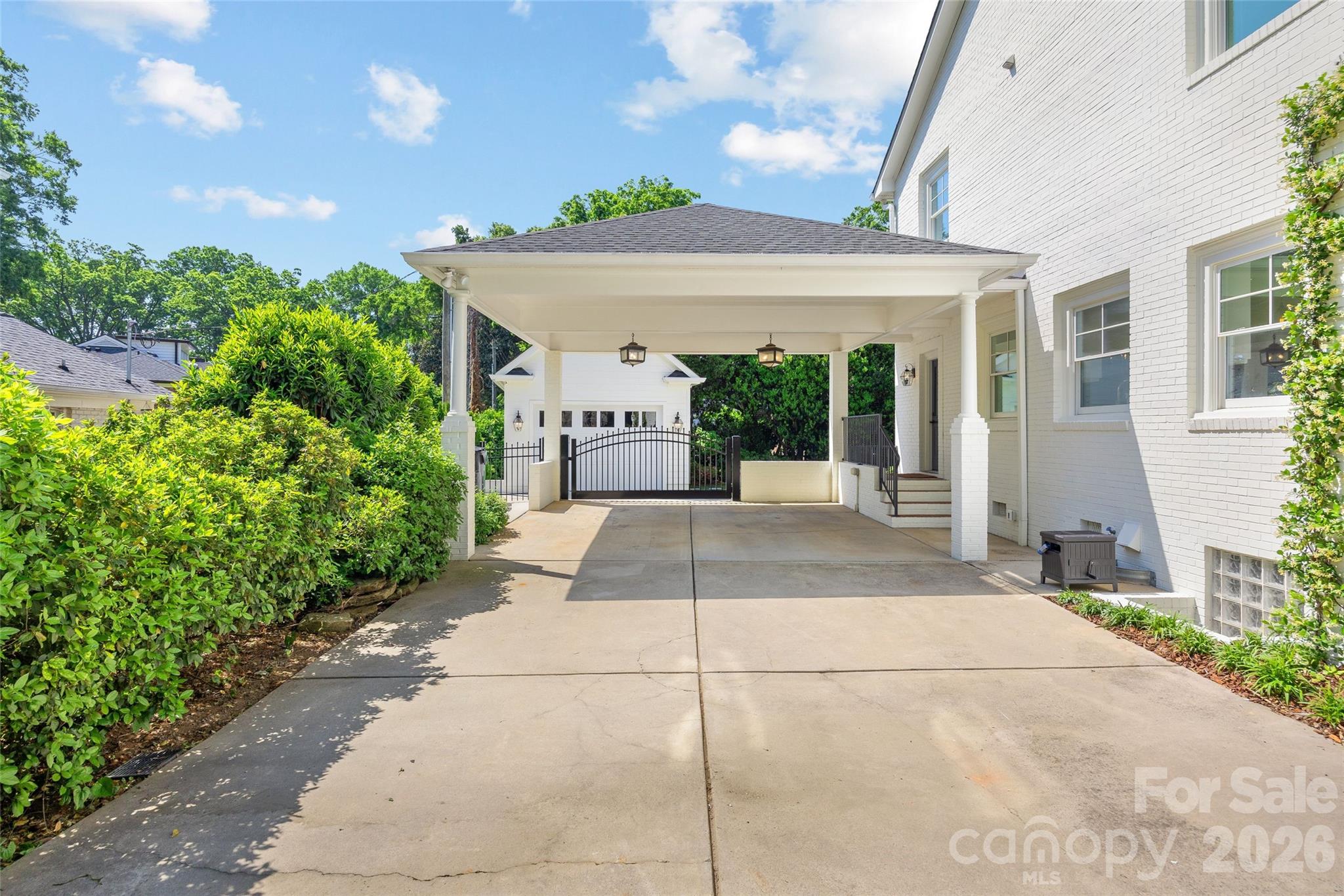 Myers Park - Residential